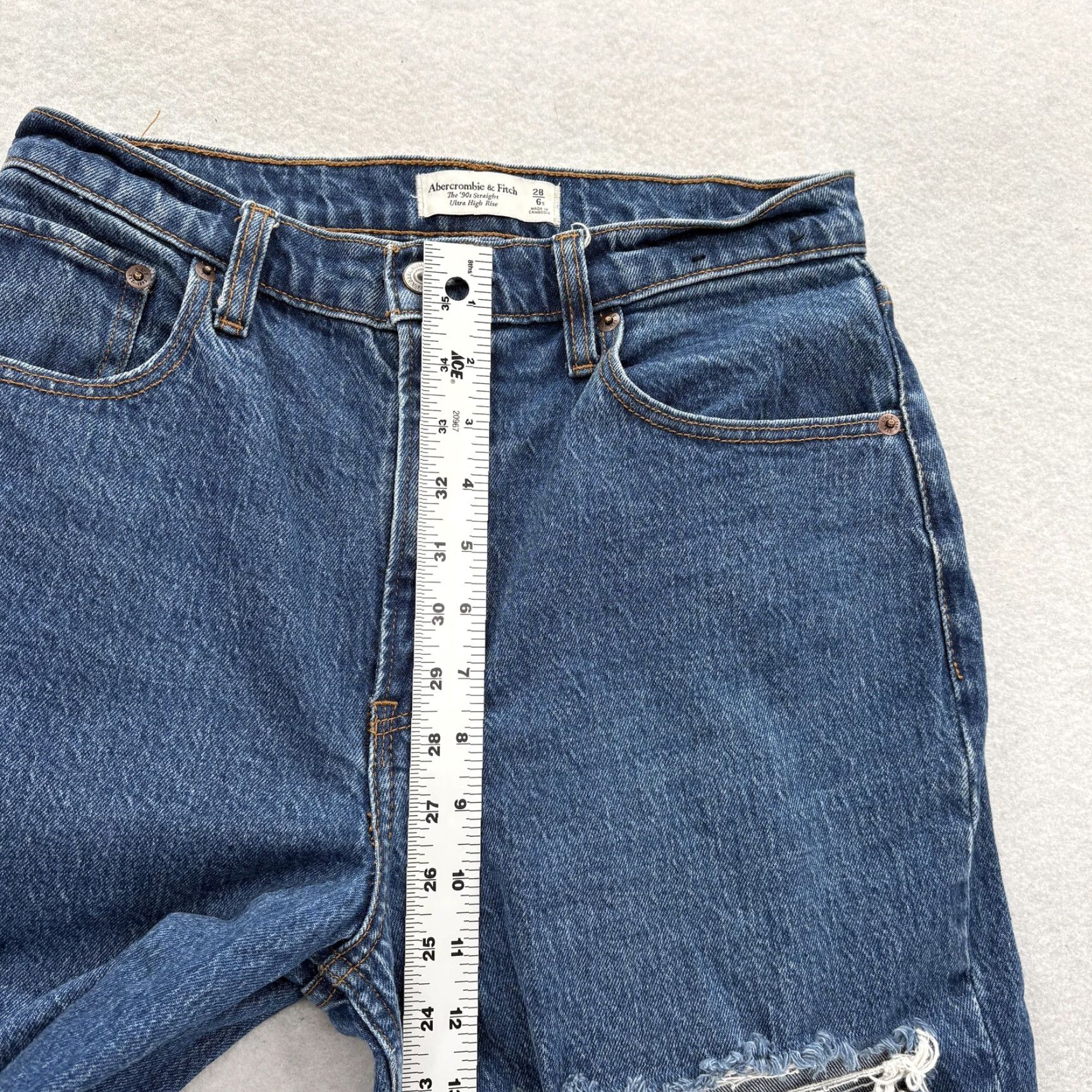 Abercrombie & Fitch Abercrombie & Fitch Jeans Womens 28/6S 90s Straight Ultra High Rise Curve Love Size 28" / US 6 / IT 42 - 7 Thumbnail