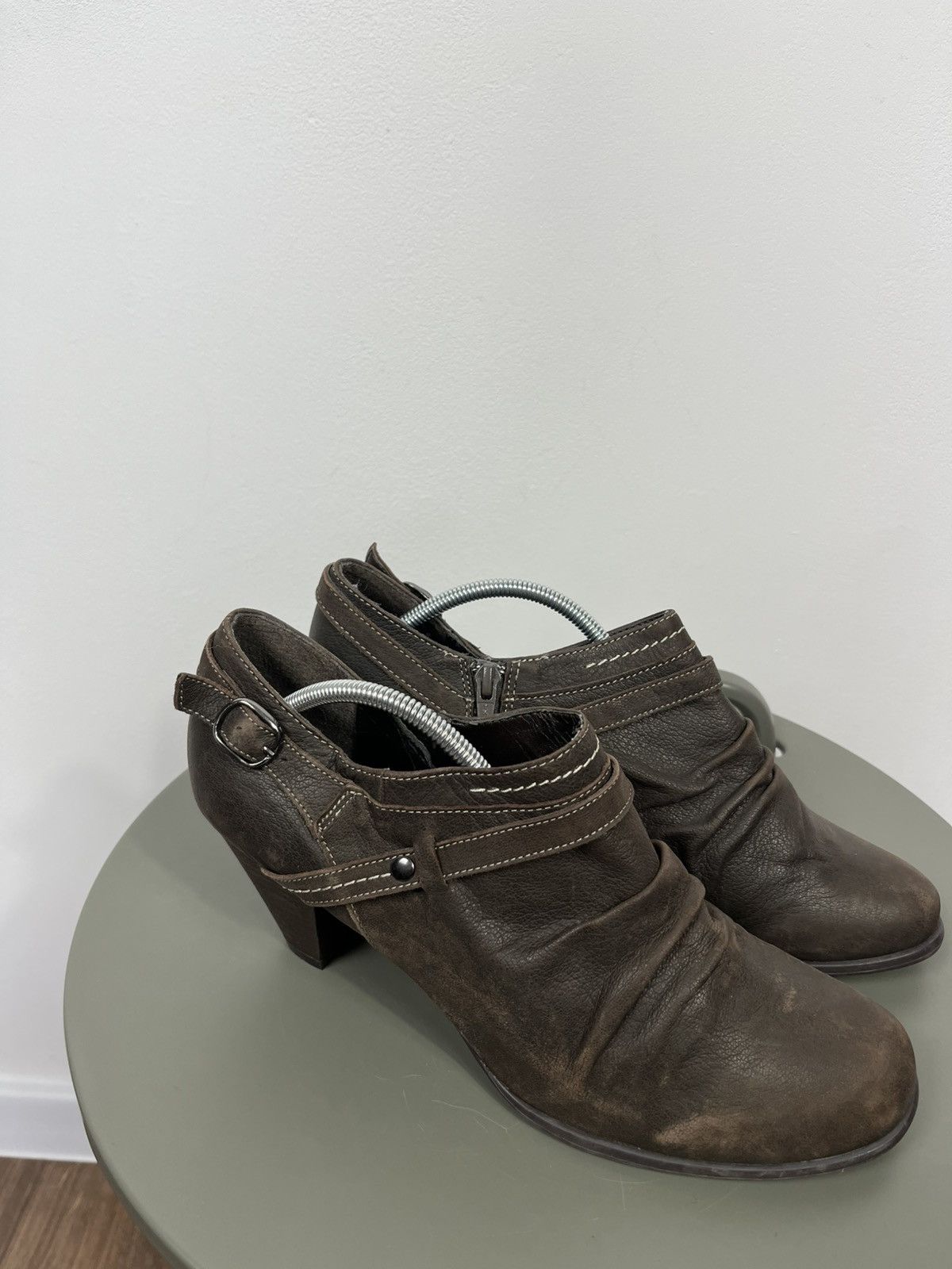 Other Women’s Brown Leather Ankle Boots Heels 41 Size US 10 / IT 40 - 2 Thumbnail