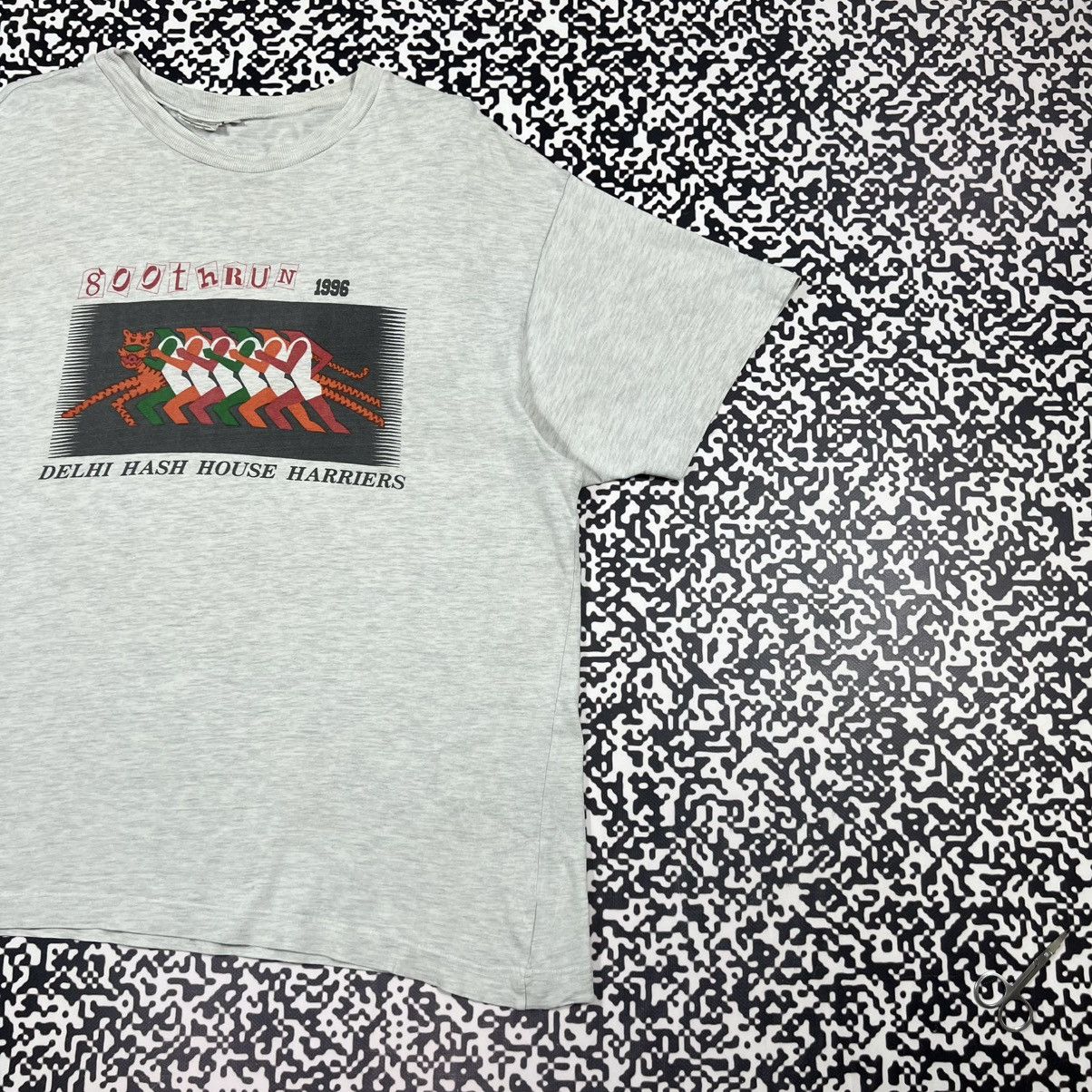 Vintage Vintage 1996 Hash House Harries Run Retro 90s Rare T-shirt Size US XL / EU 56 / 4 - 4 Thumbnail