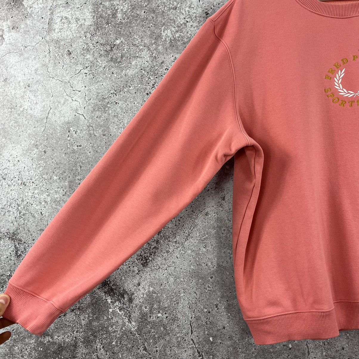 Fred Perry × Vintage Fred Perry Sweatshirt Crew Neck Big Logo Embroidery Size L Size US L / EU 52-54 / 3 - 6 Thumbnail