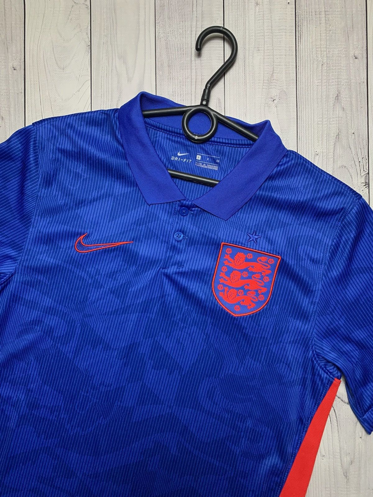 Nike Nike soccer jersey England size S blue logo Size US S / EU 44-46 / 1 - 2 Thumbnail