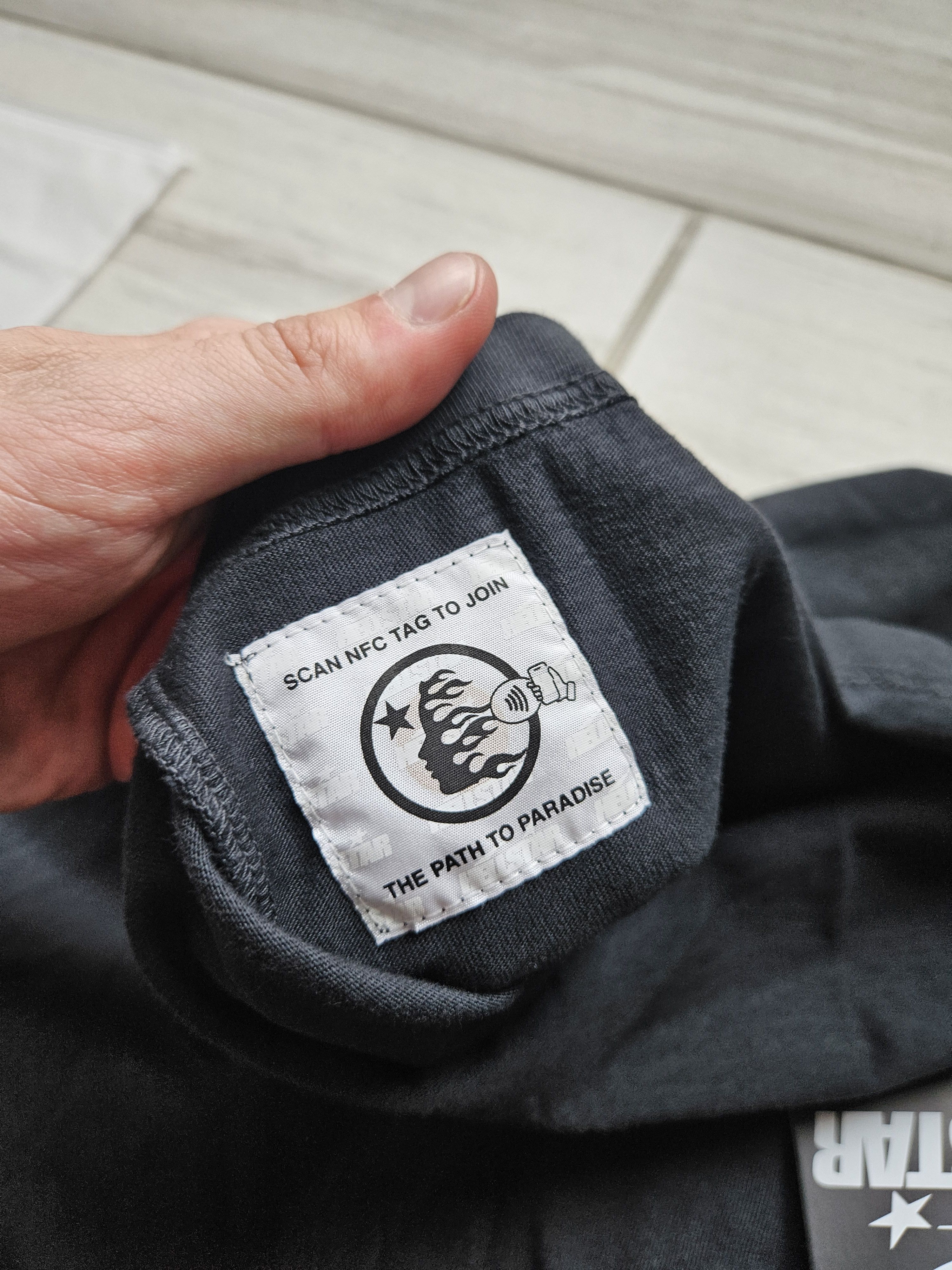HELLSTAR Oval H Logo Black T Shirt Size US L / EU 52-54 / 3 - 7 Thumbnail