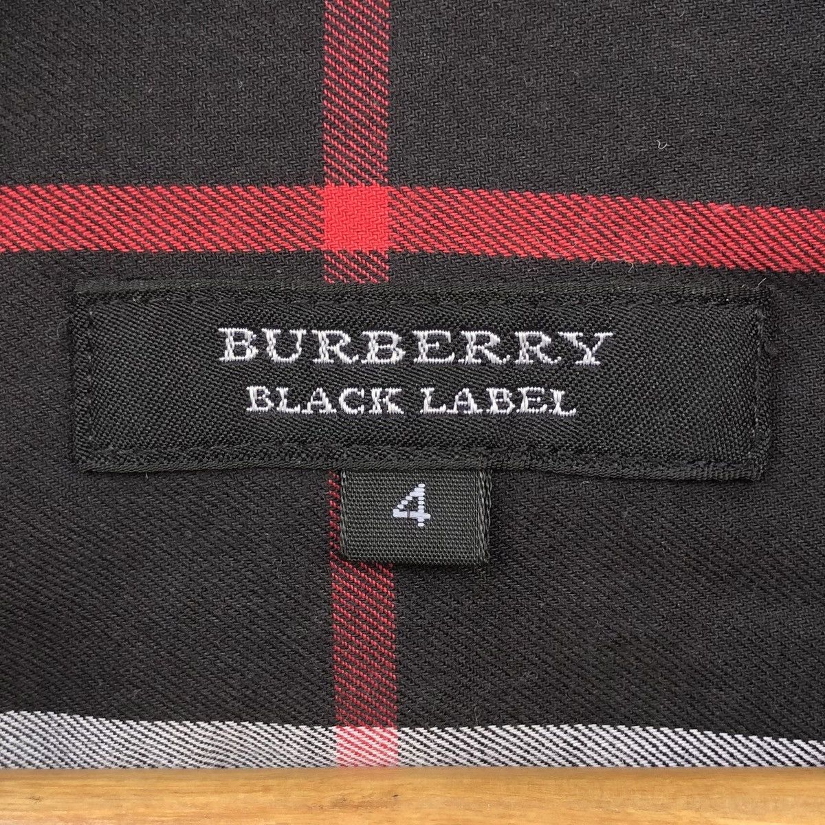 Burberry Authentic Burberry Black Label Checked Long Sleeve Shirt Size US M / EU 48-50 / 2 - 9 Thumbnail