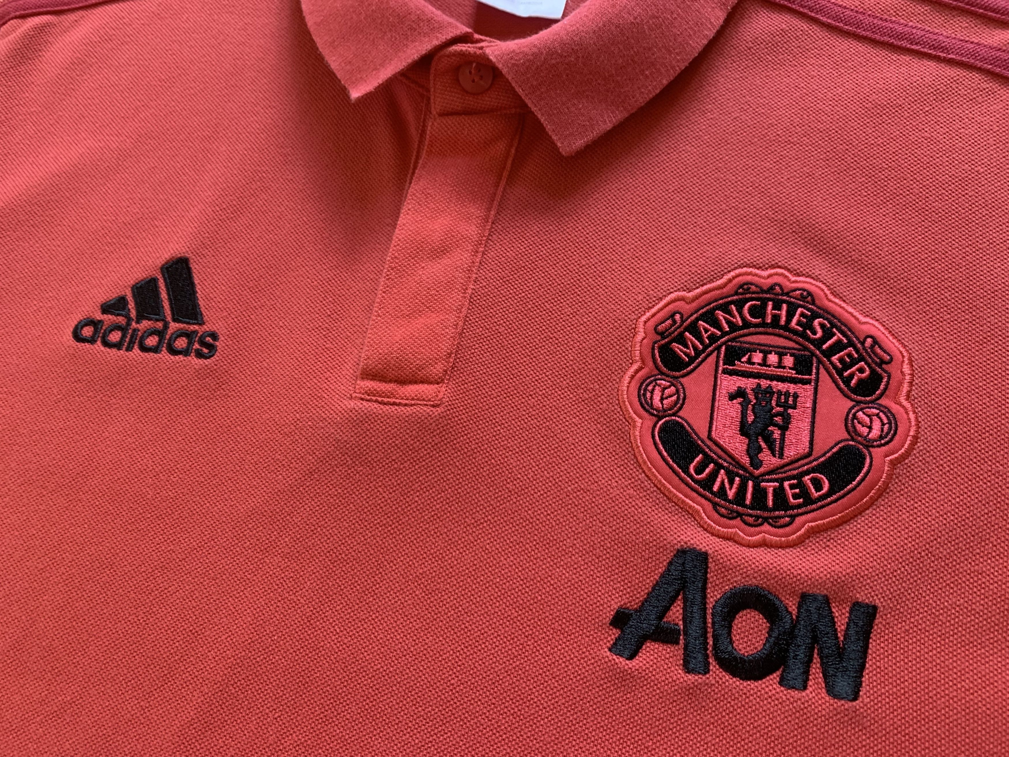 Adidas Adidas Manchester United Shorts 2019 Size US M / EU 48-50 / 2 - 5 Thumbnail