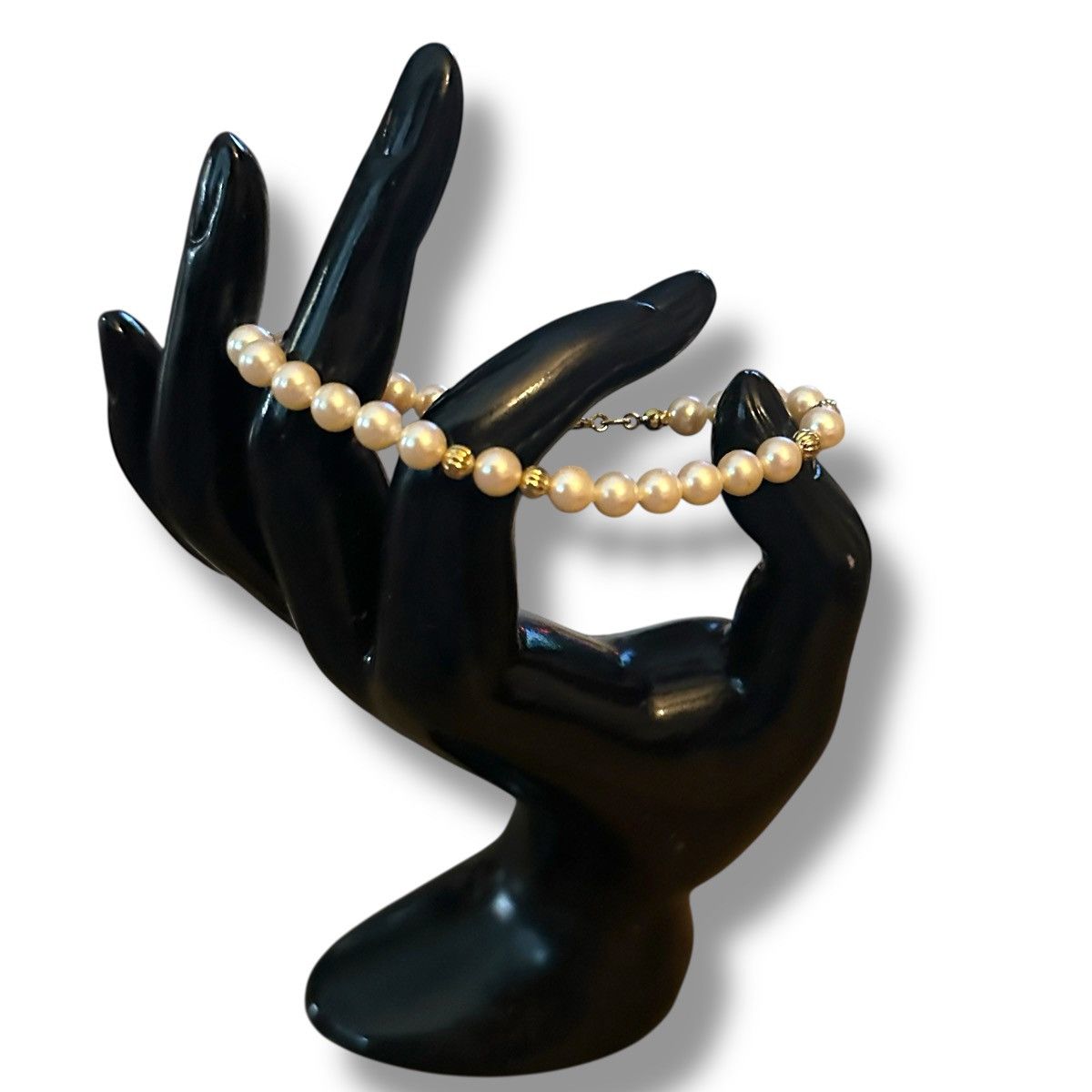 Vintage Vintage faux white pearl bracelet Size ONE SIZE - 2 Thumbnail