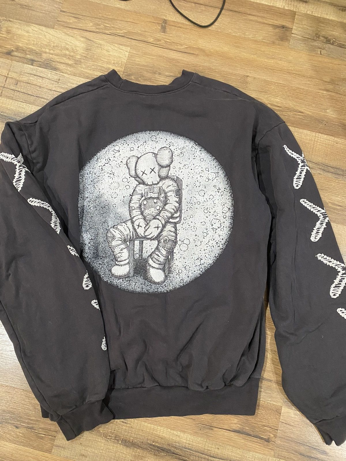 Kid Cudi Kid cudi man on moon crewneck sweater Size US XL / EU 56 / 4 - 2 Thumbnail