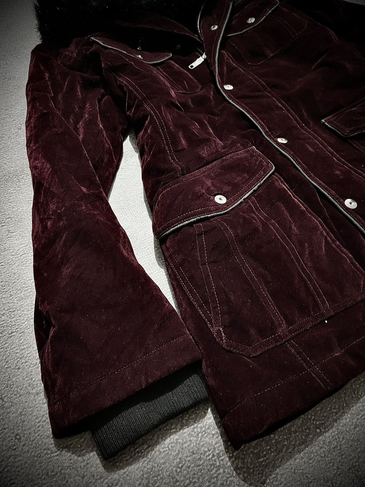 Japanese Brand 2000s NAUGHTY STYLE BONDAGE VELVET FAUX FUR JACKET PUNK Size US L / EU 52-54 / 3 - 3 Thumbnail