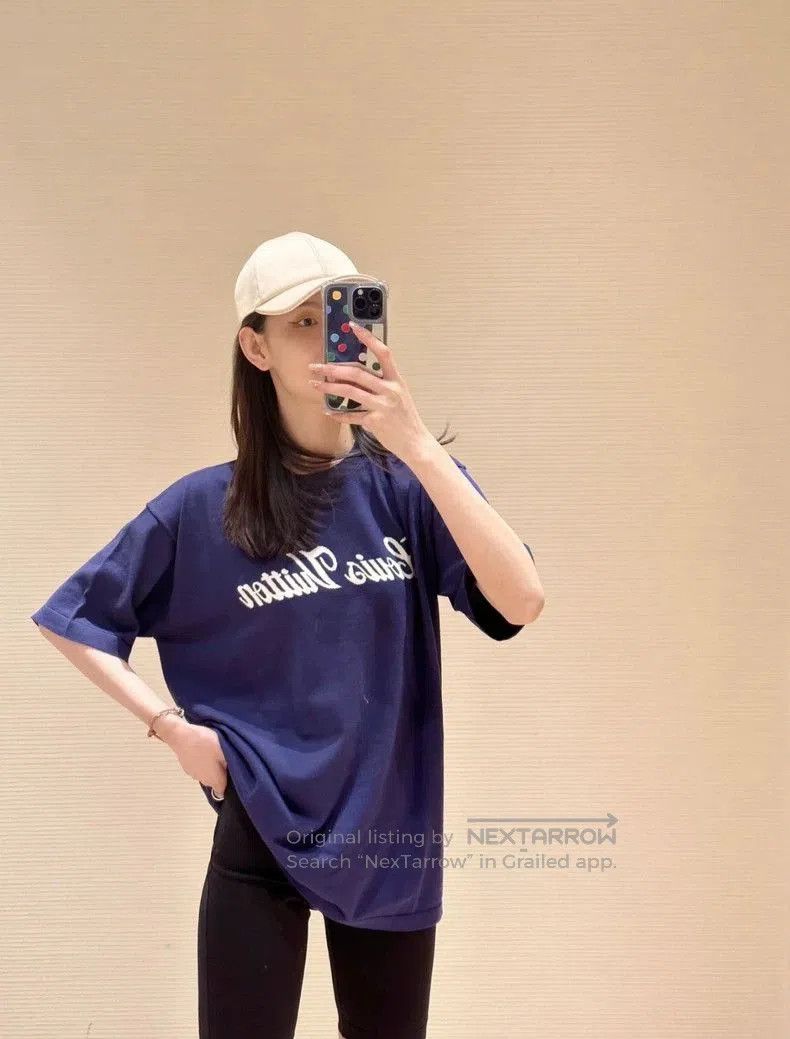 Louis Vuitton Louis Vuitton Blue Embroidered Logo Knit Tee. Size US M / EU 48-50 / 2 - 7 Thumbnail
