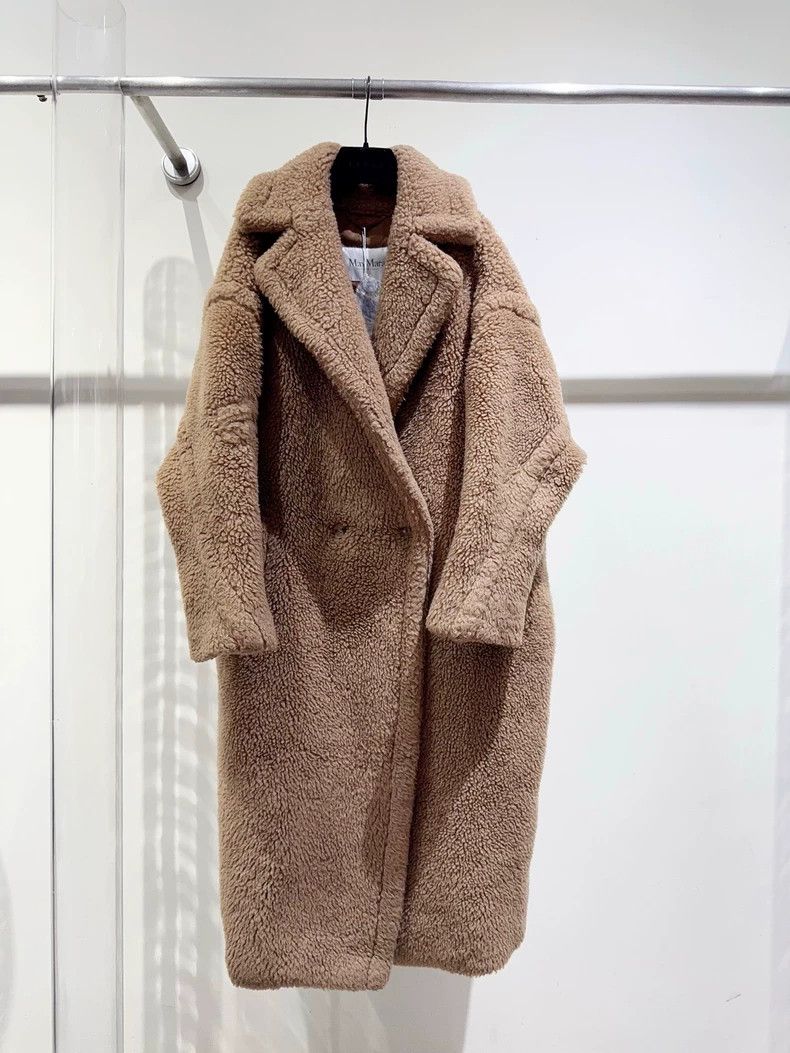 Max Mara Max Mara Teddy Jacket Size M / US 6-8 / IT 42-44 - 1 Thumbnail