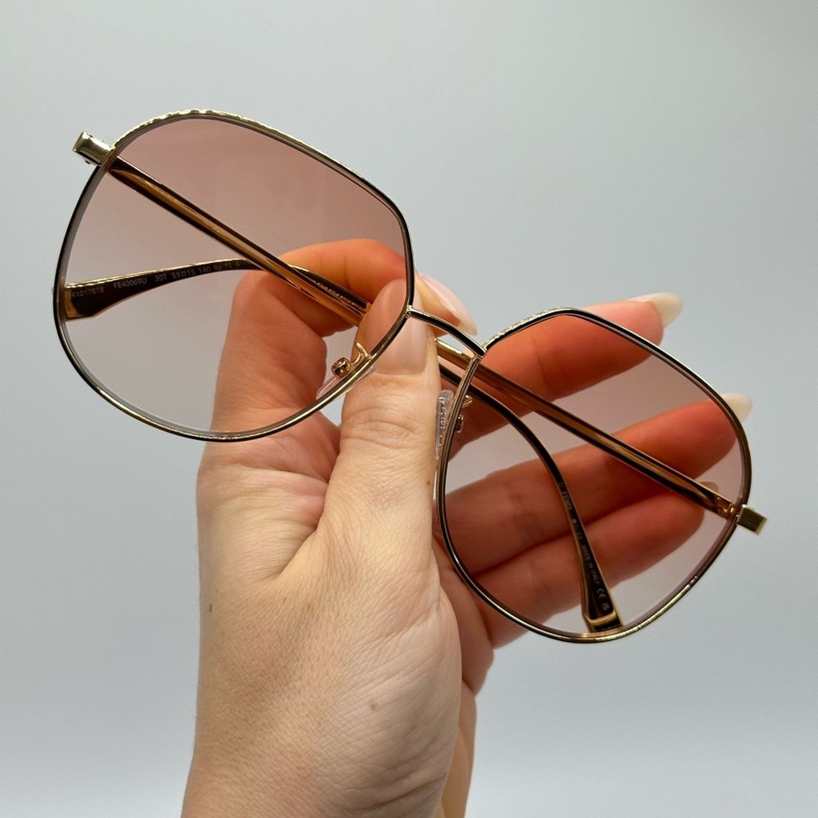 FENDI FE40069U 30T Light Gold/Pink Gradient Women Sunglasses