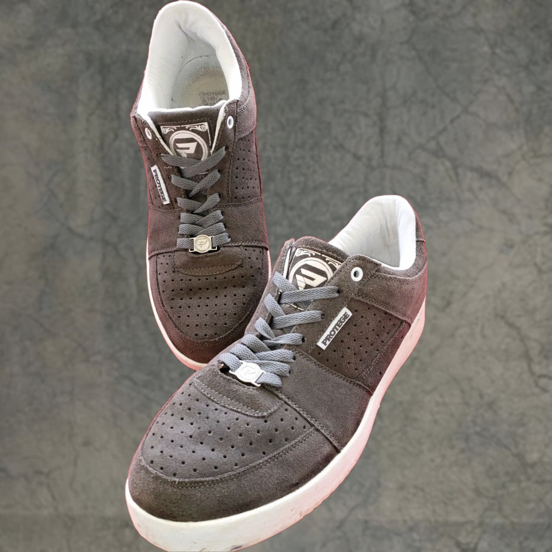 Vintage Protege Men's Lifestyle Fashion Sneakers Size 15M Gray Suede Sneakers Shoes Casual M Mens Gray Protége Size US 15 / EU 48 - 1 Thumbnail