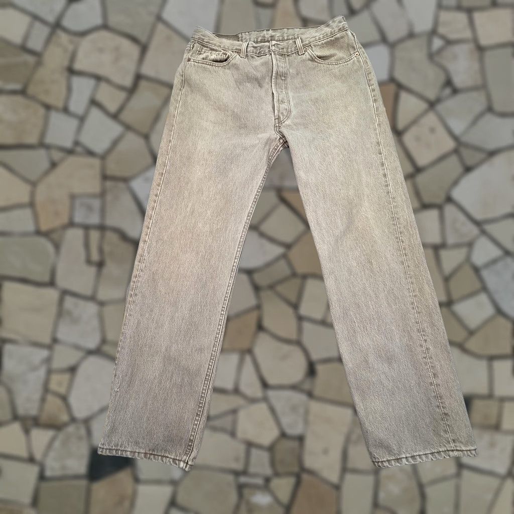 Levi's VINTAGE Levi's 501 Jeans Mens Brown Straight 30x29 Button Fly USA 90s Jeans Mens Brown Straight 30x29 5-Pocket Size US 30 / EU 46 - 1 Thumbnail