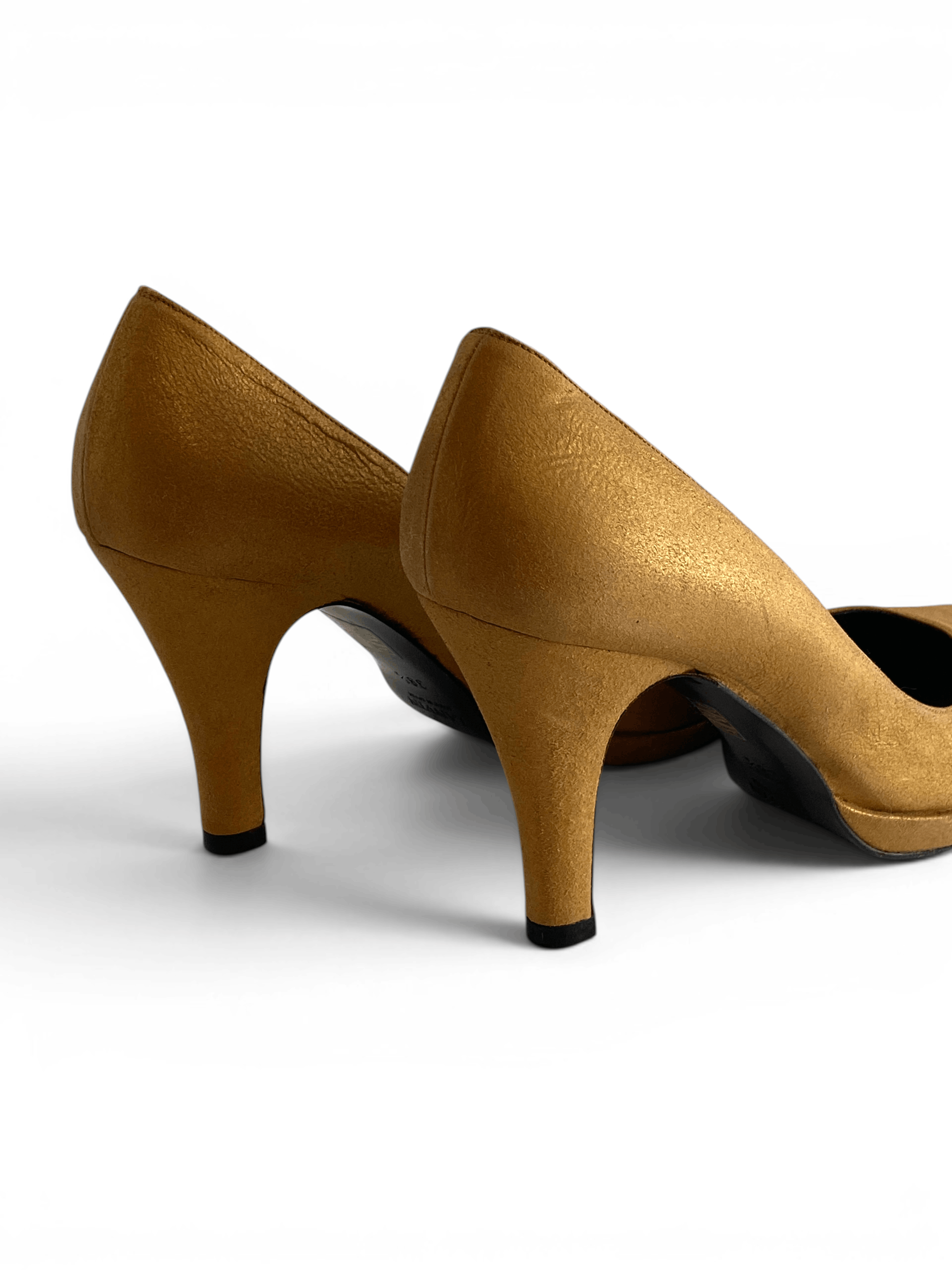 Lanvin Lanvin Gold Metallic Leather Women Heels Pumps Shoes Size US 7.5 / IT 37.5 - 8 Thumbnail
