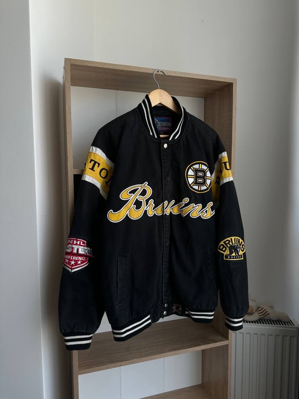 NHL × Vintage Vintage Hockey Delong NHL Boston Bruins Bomber Jacket Size US M / EU 48-50 / 2 - 5 Thumbnail
