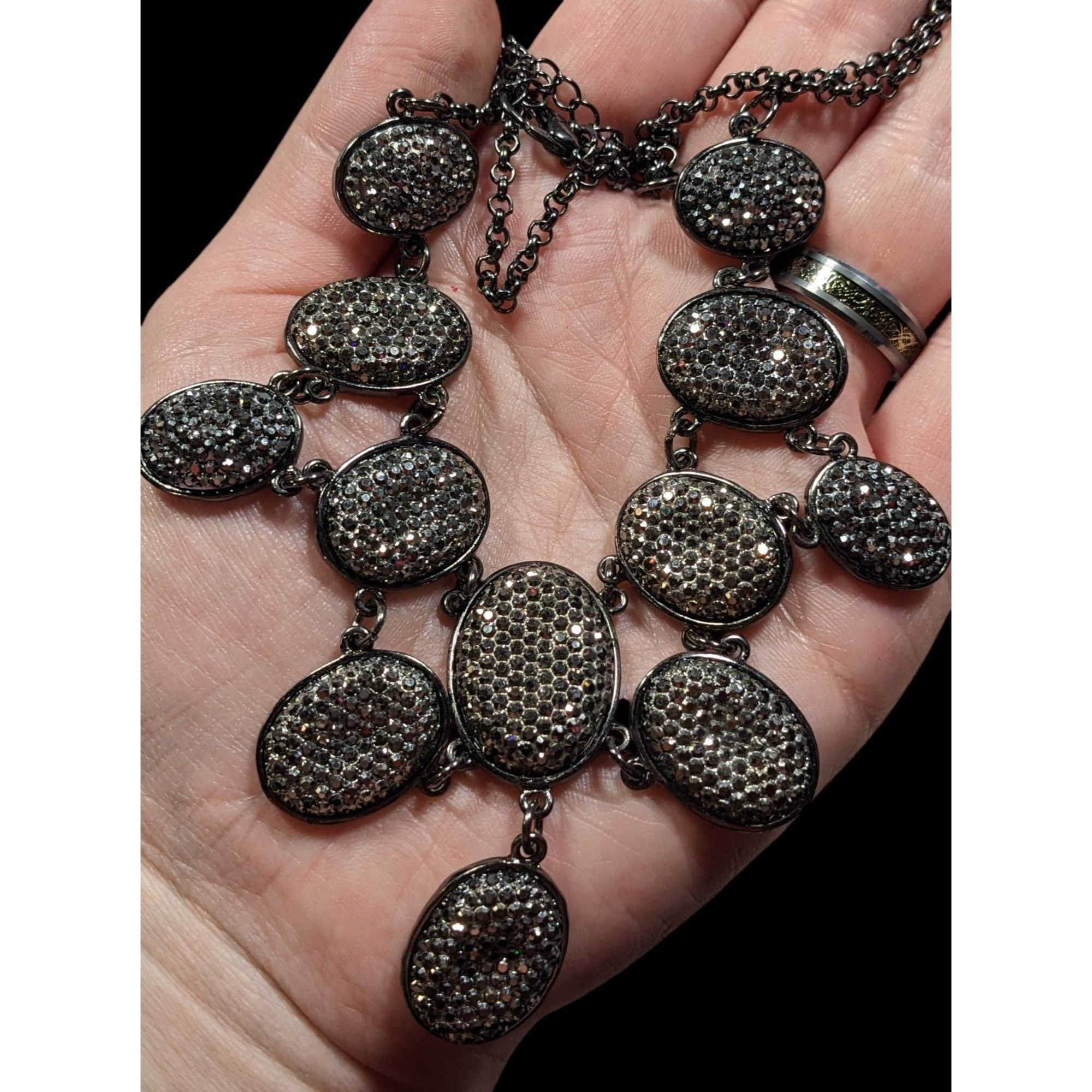 Other Glam Goth Sparkly Pave Silver Tone Rhinestone Bib Necklace Size ONE SIZE - 3 Thumbnail