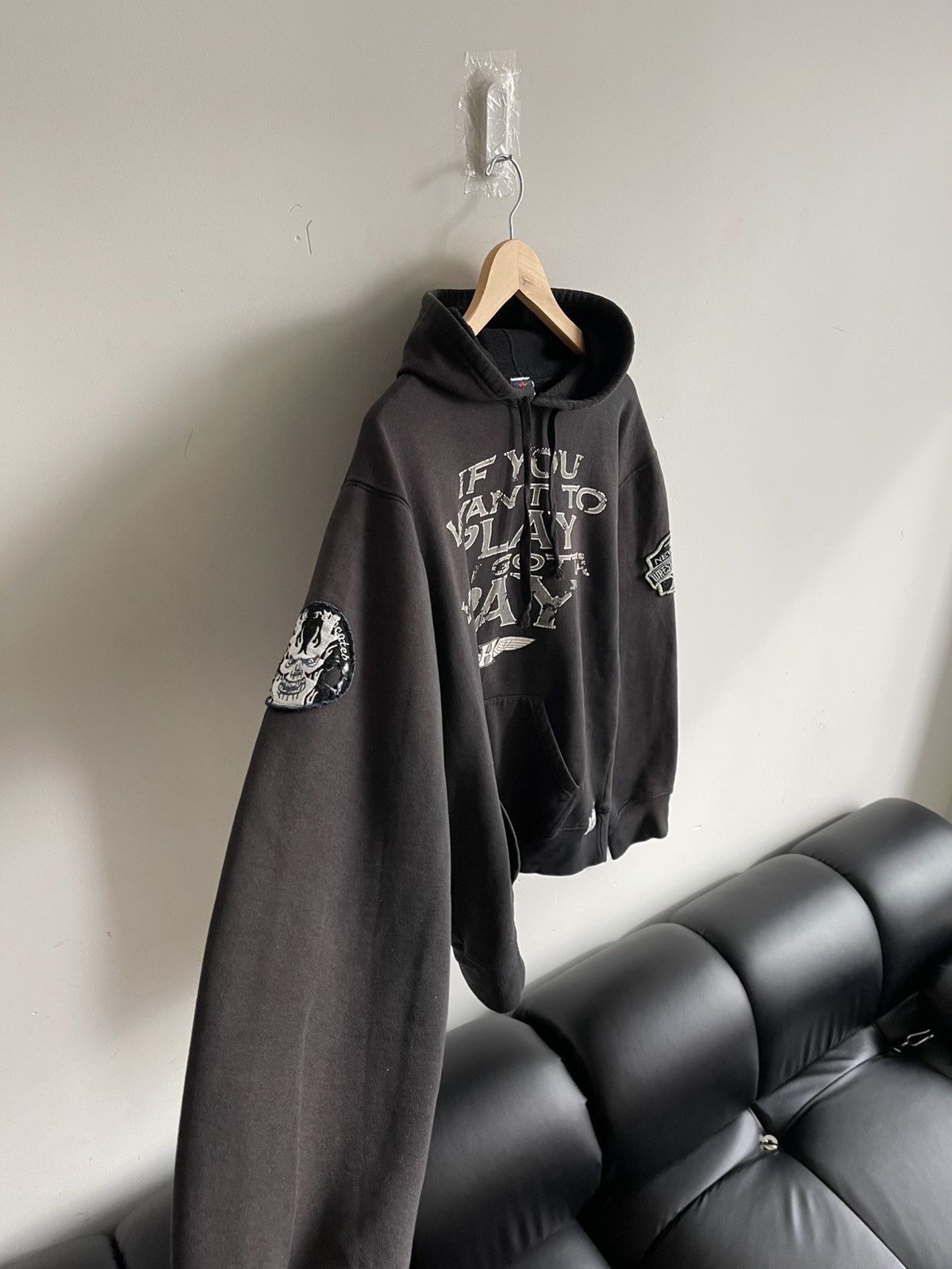 Vintage Vintage Black Sun Faded Wrestling Hoodie Size US XL / EU 56 / 4 - 5 Thumbnail
