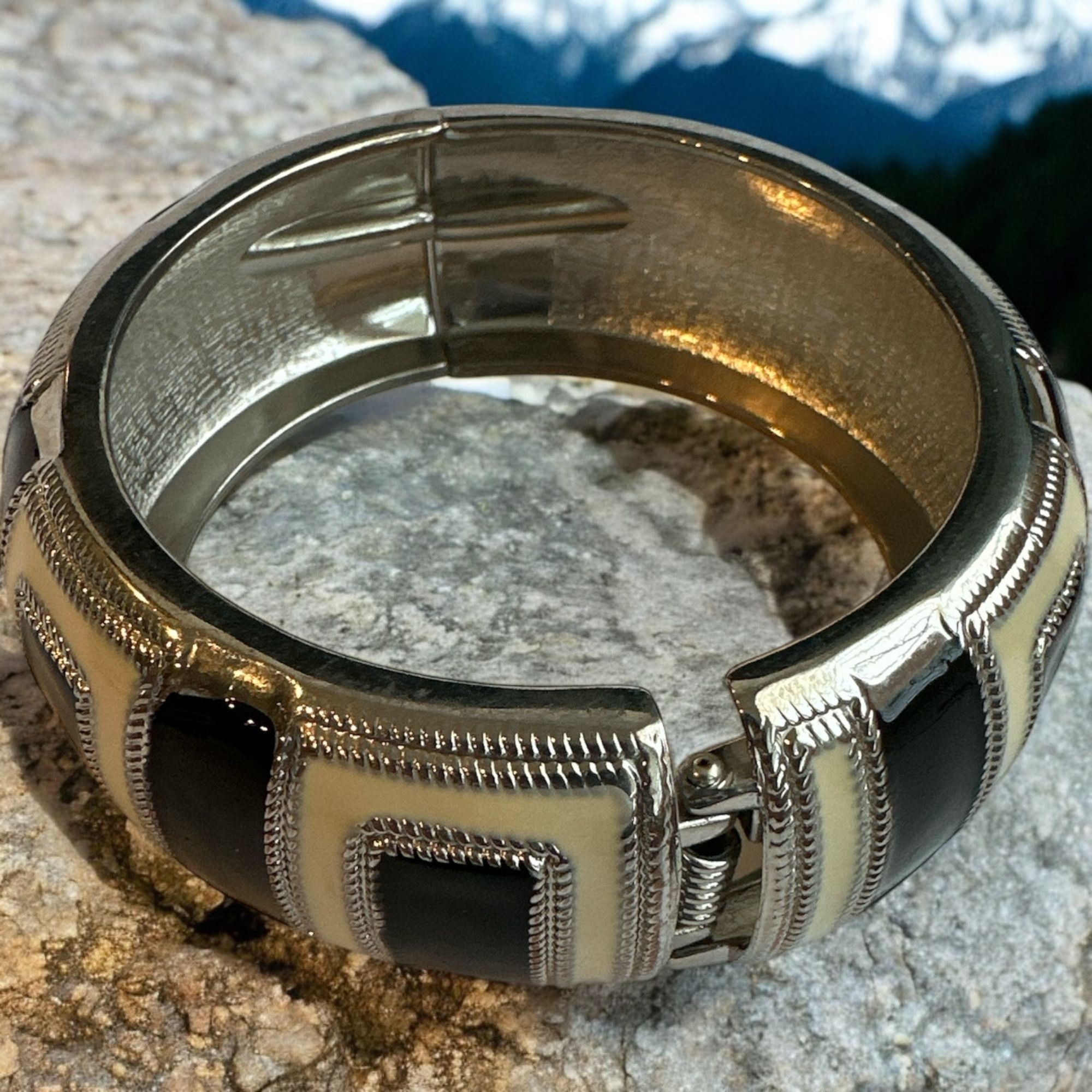 Vintage Vintage Silver & Black Geometric Enamel Bangle Bracelet With Size ONE SIZE - 1 Thumbnail