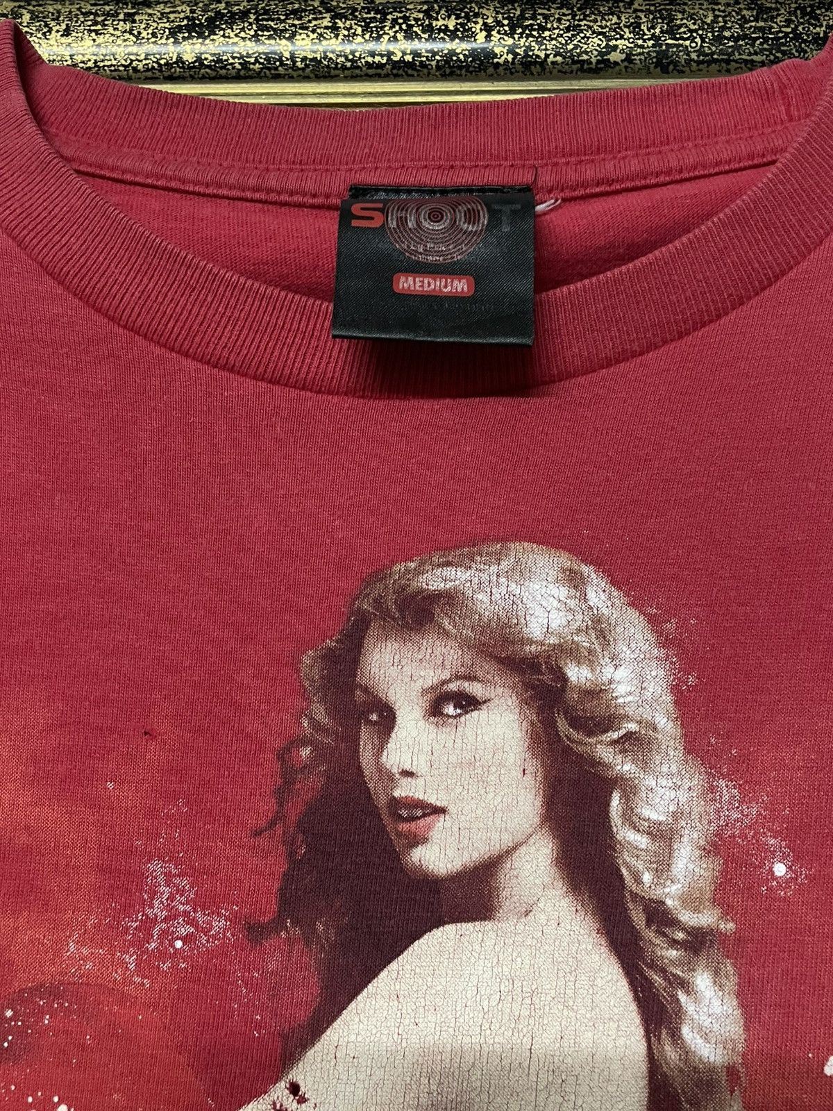 Vintage Vintage Orignal Taylor Swift Speak Now Tour Distressed Tee Size US M / EU 48-50 / 2 - 14 Thumbnail