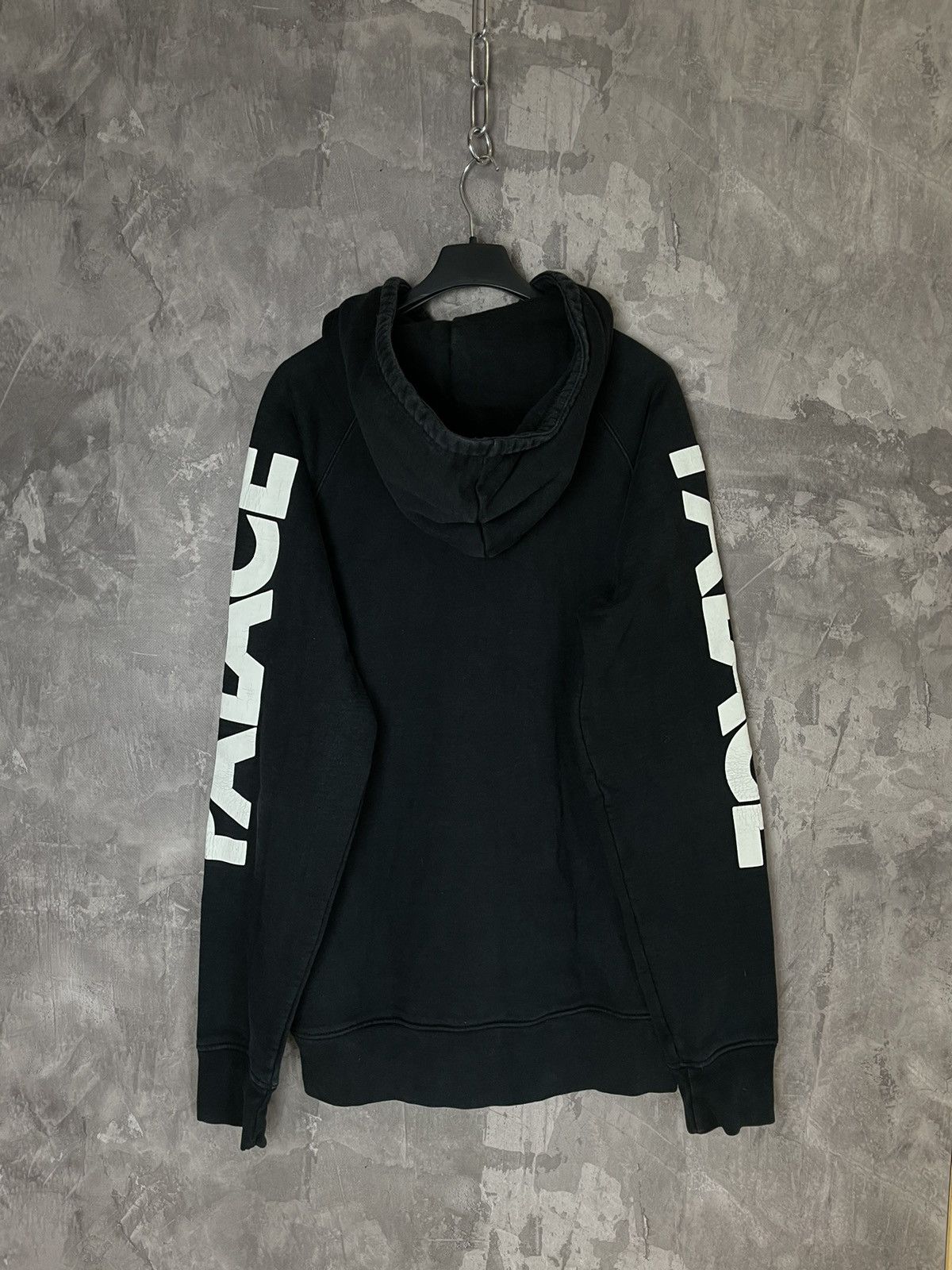 Palace × Vintage Vintage Palace Faded Hypebeast Sleeve Logo Heavy Hoodie Size US M / EU 48-50 / 2 - 2 Thumbnail