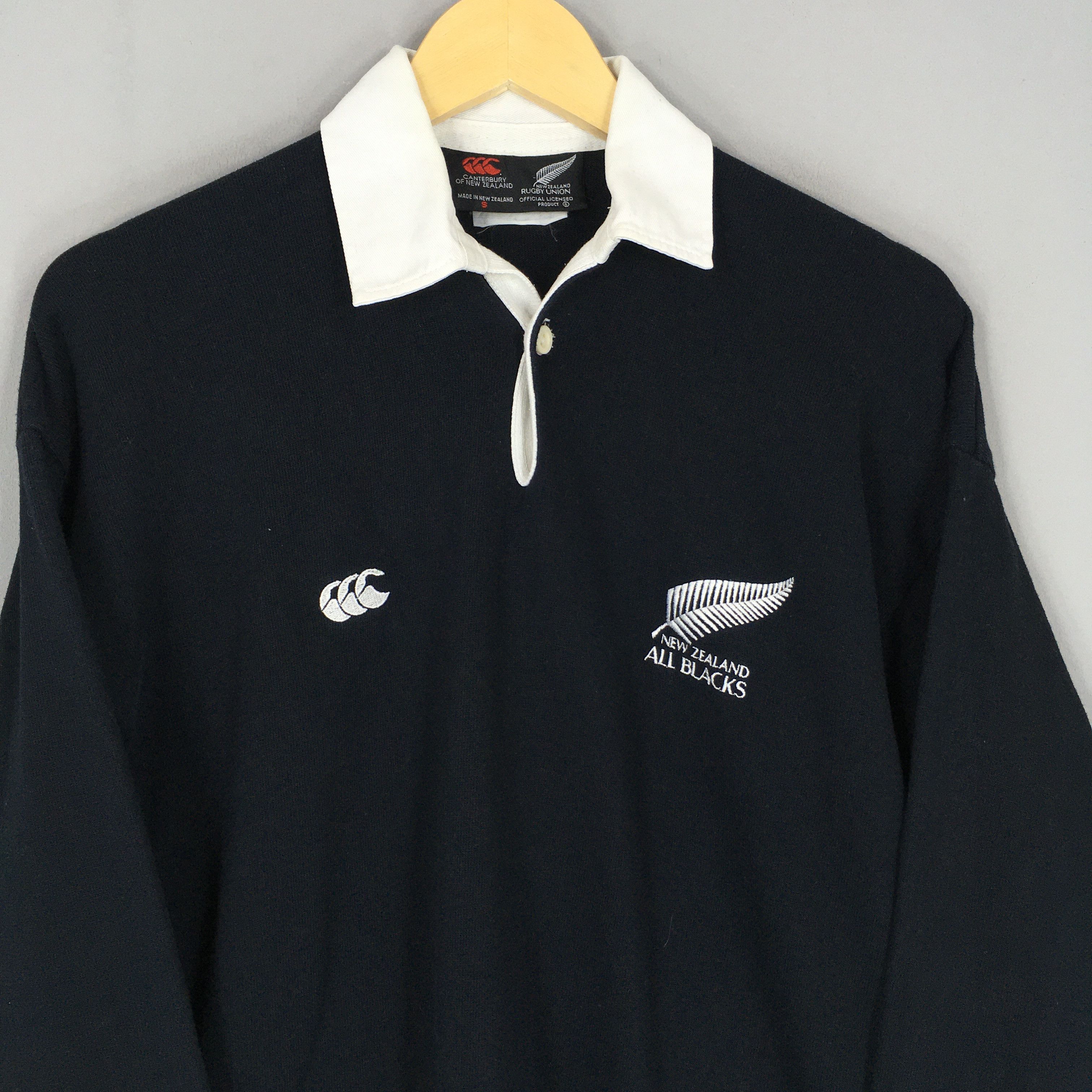Canterbury of New Zealand Vintage 90s Canterbury Of New Zealand All Blacks Rugby S Size US S / EU 44-46 / 1 - 2 Thumbnail