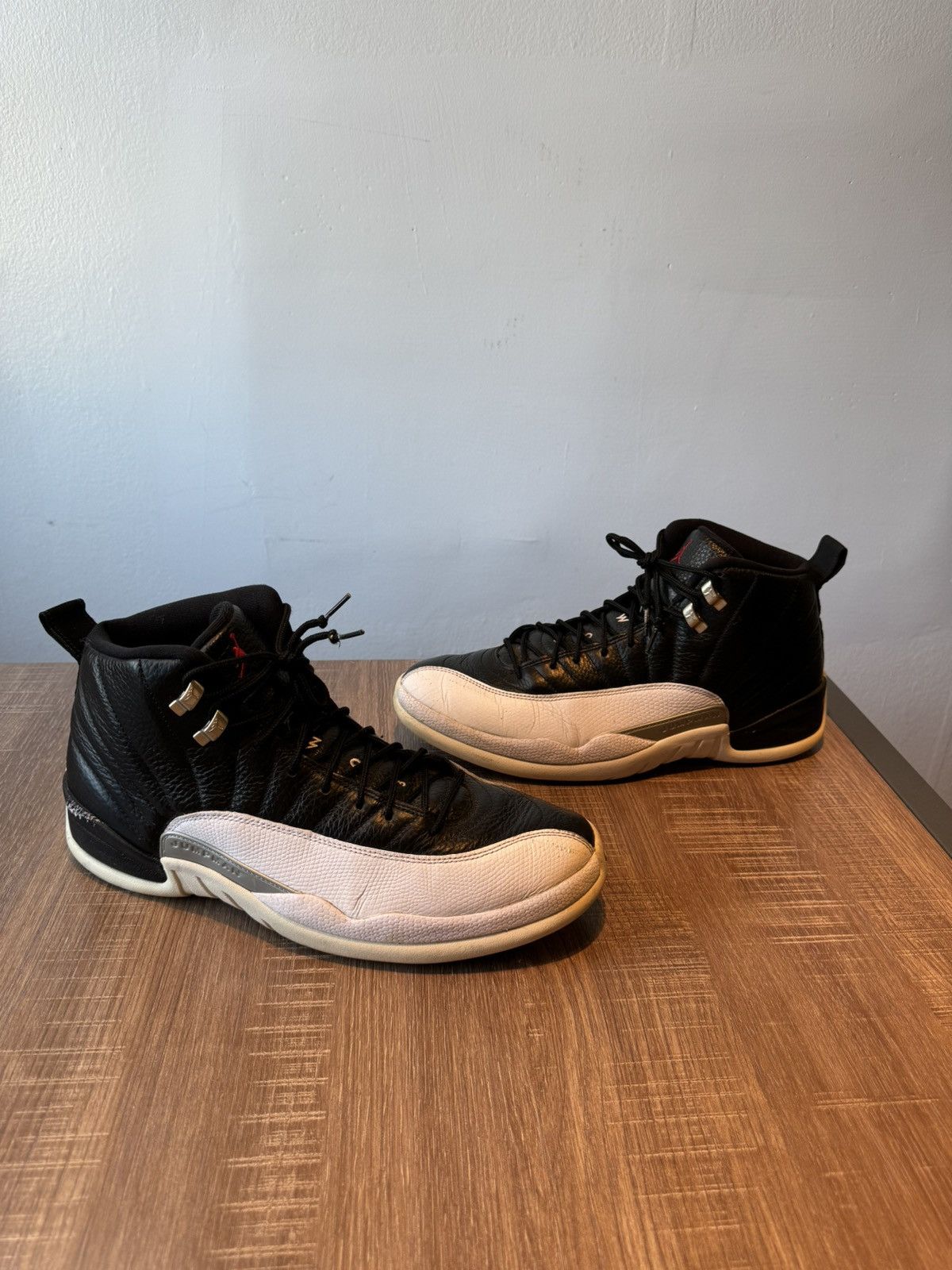 Jordan Brand Air Jordan 12 Playoffs Retro Size 13 Mens Black White 2022 Size US 13 / EU 46 - 2 Thumbnail