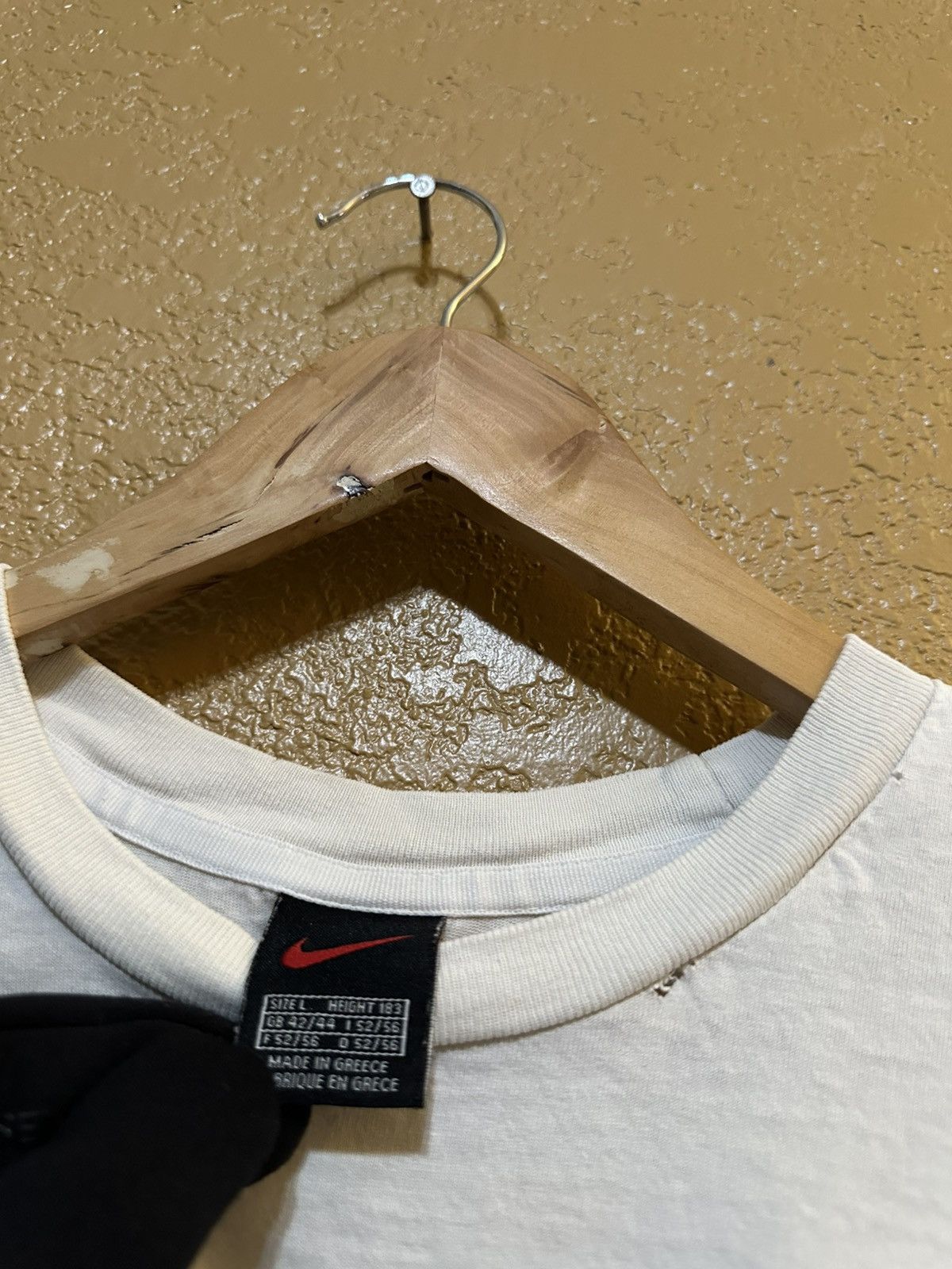 Nike distressed 90s vintage white Nike tee shirt large Size US L / EU 52-54 / 3 - 2 Thumbnail