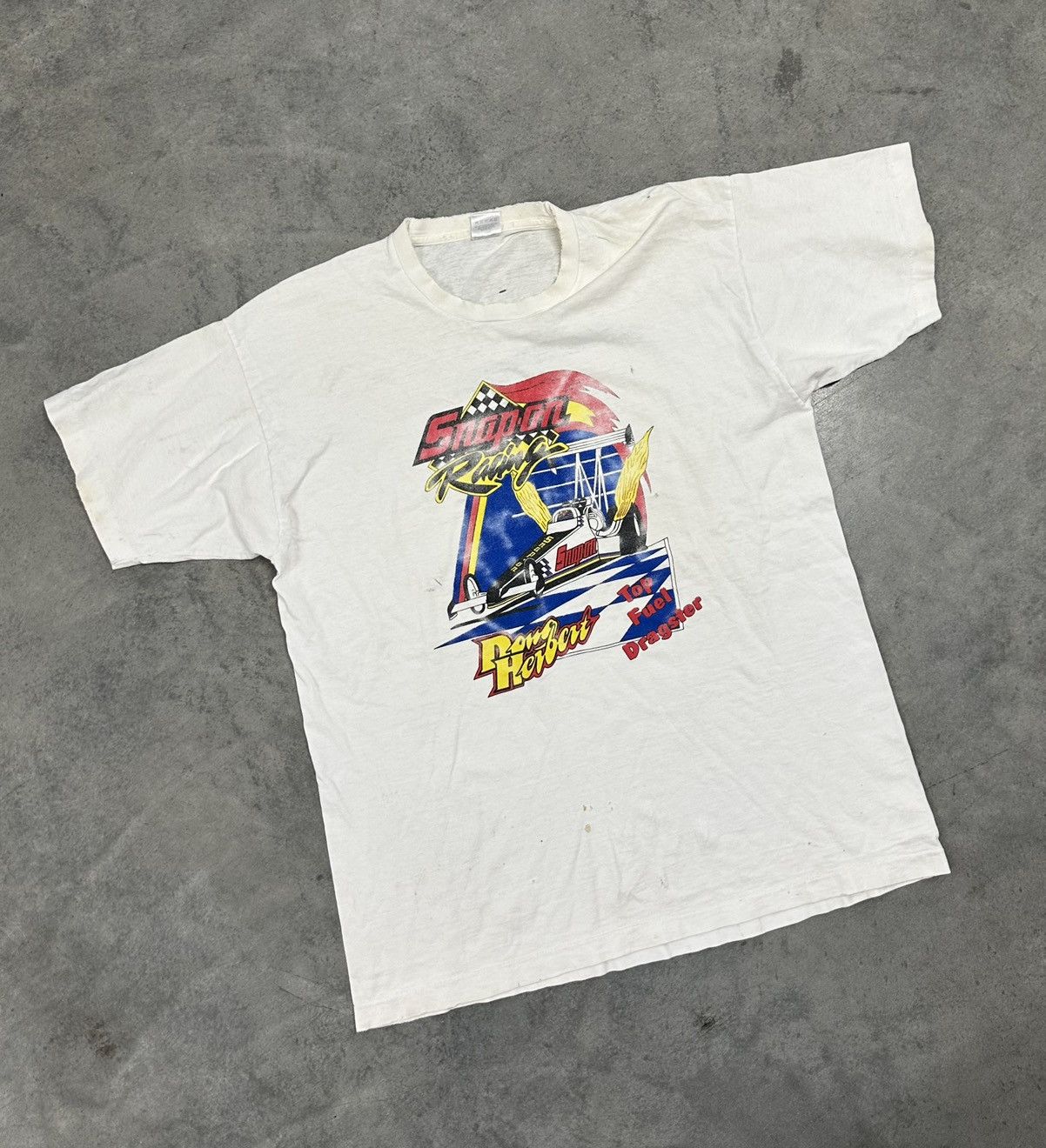 Fruit Of The Loom Vintage Thrashed Snap-On Tee Size US XL / EU 56 / 4 - 1 Thumbnail