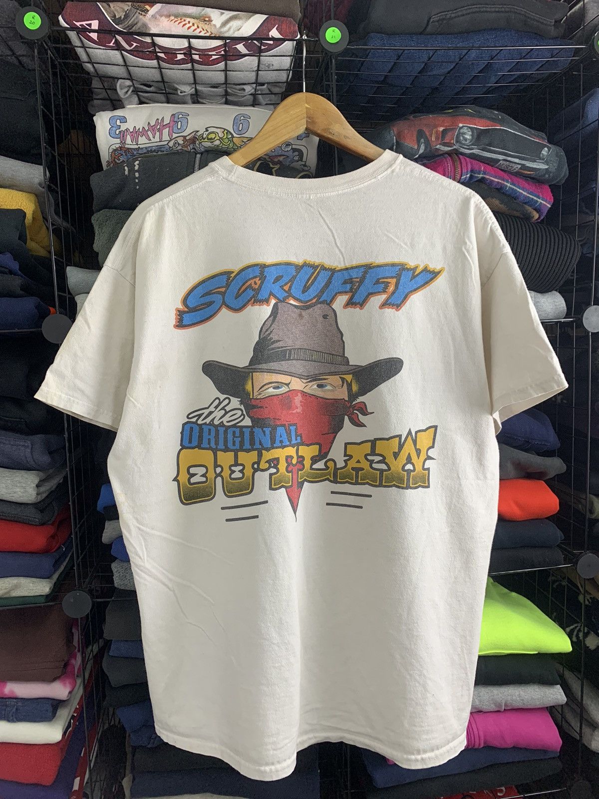 Vintage Vintage 90’s Scruffy Bobby Allen tee Size US L / EU 52-54 / 3 - 2 Thumbnail