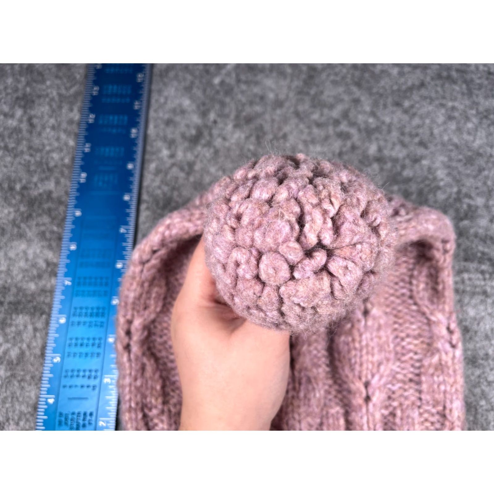 Vintage Universal Thread Beanie Toque Women One Size Pink Polyester Blend Ski Pom Size ONE SIZE - 3 Thumbnail