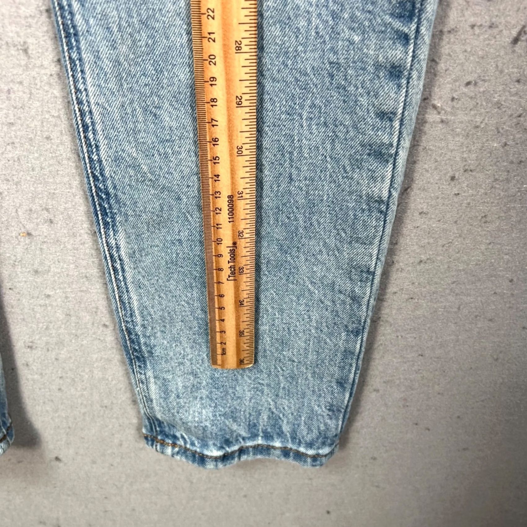 Reformation Reformation Jeans 26 Liza Ultra High-Rise Slim Straight Blue Light Wash Denim Women's Jeans Size 26" / US 2 / IT 38 - 7 Thumbnail