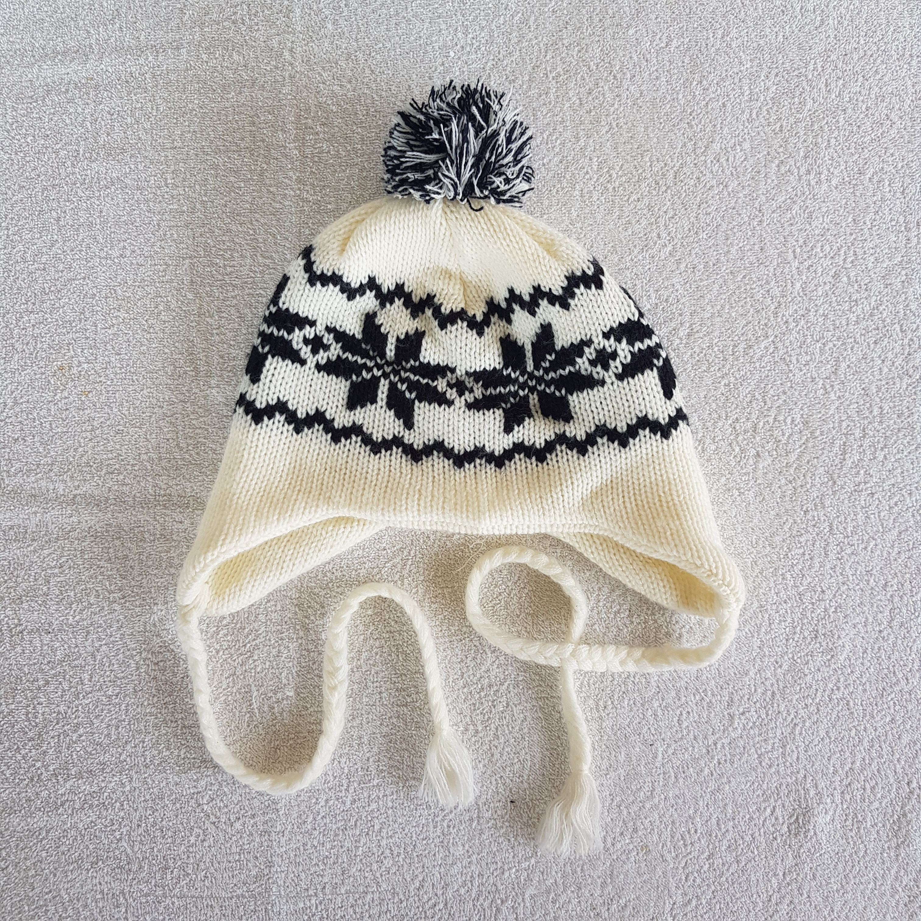 Other Vintage Christmas Earflap Beanie Ribbed Knit now Caps Hats. Size ONE SIZE - 1 Thumbnail
