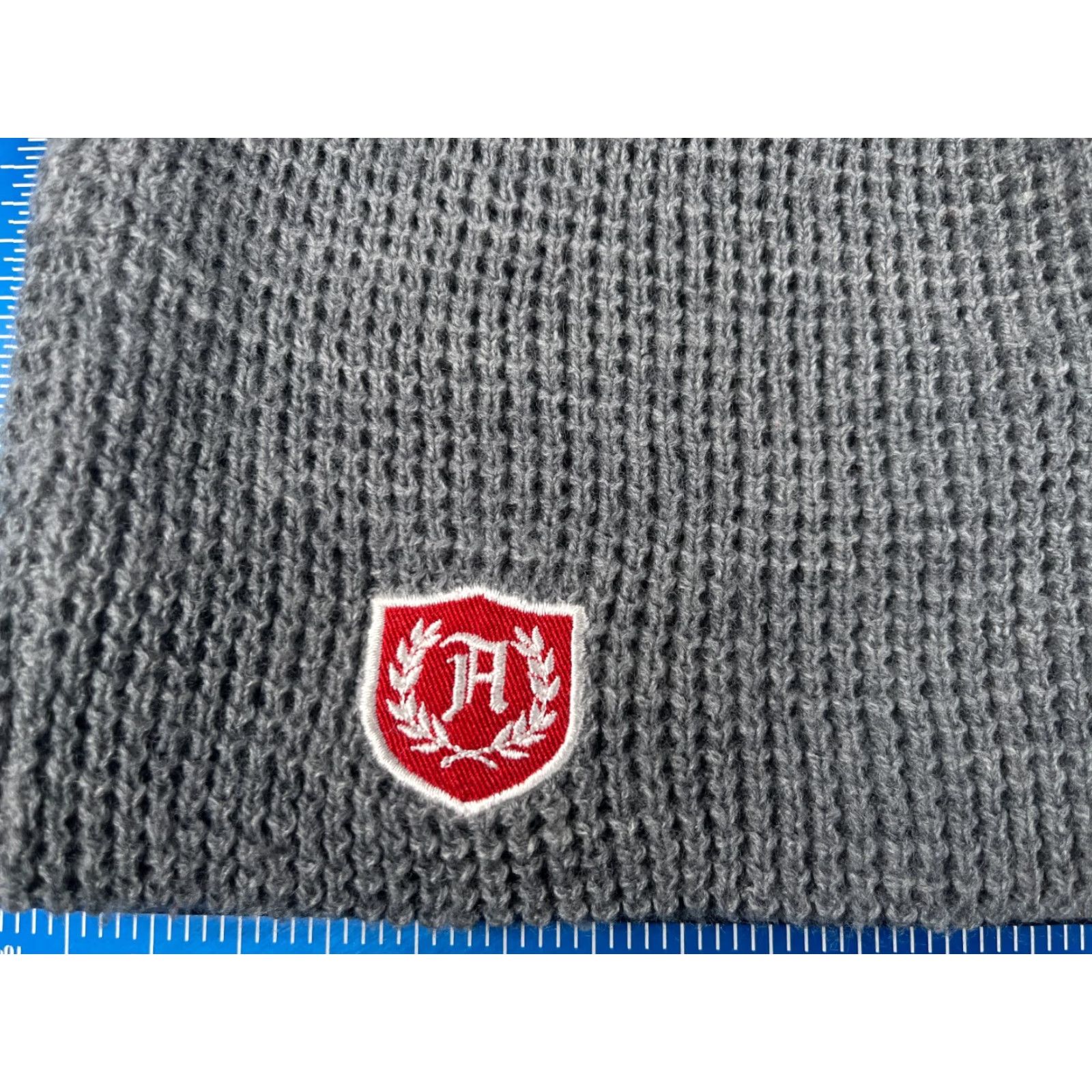 Aeropostale Aeropostale Shield Logo Beanie Toque Adult Gray Knit Acrylic Skater Outdoors Hat Beanie Mens Knit Aero Shield Logo Beanie Gray Adult One Size Beanie Size ONE SIZE - 2 Thumbnail