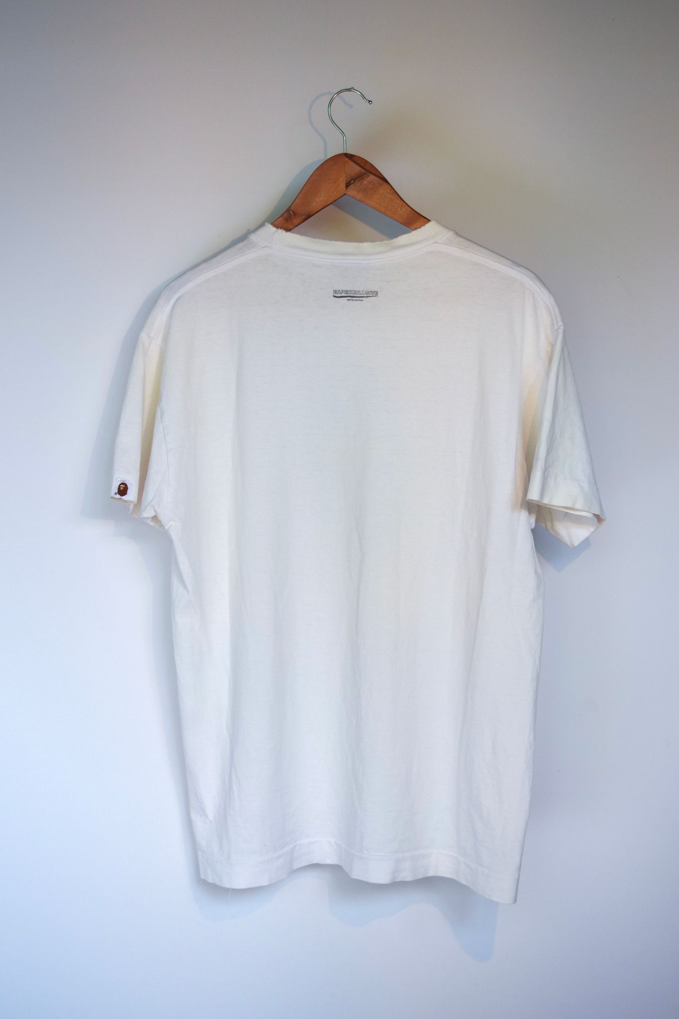 Bape BAPE Exclusive Tee Size US L / EU 52-54 / 3 - 4 Thumbnail