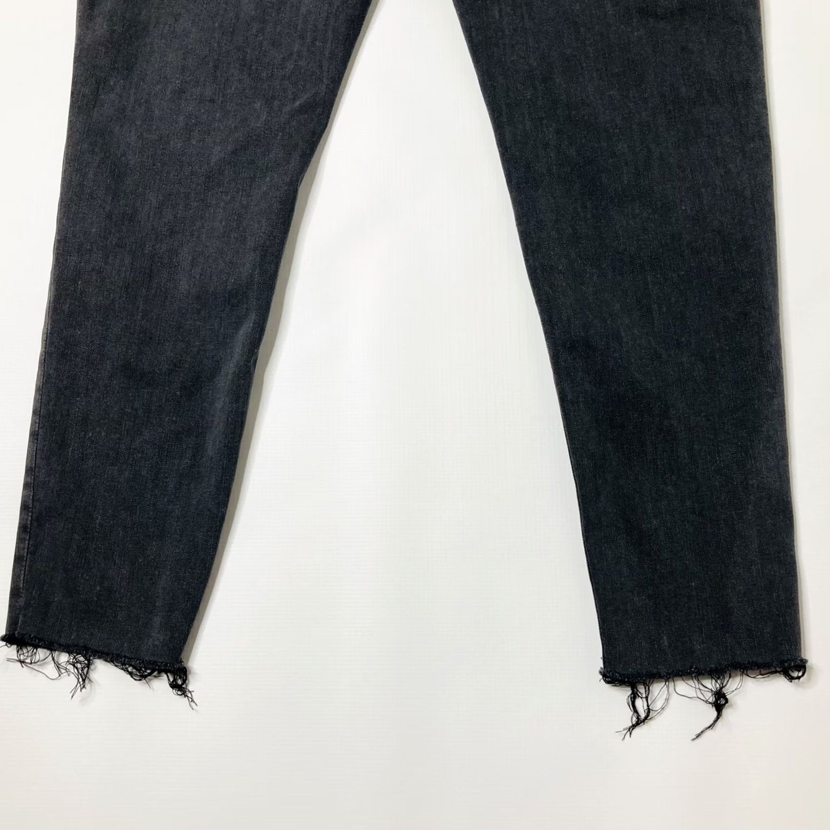 Madewell Womens Madewell High Rise 10" Skinny Jeans Size 35 Raw Hem Faded Black Jeans Size 24" / US 00 / IT 34 - 5 Thumbnail