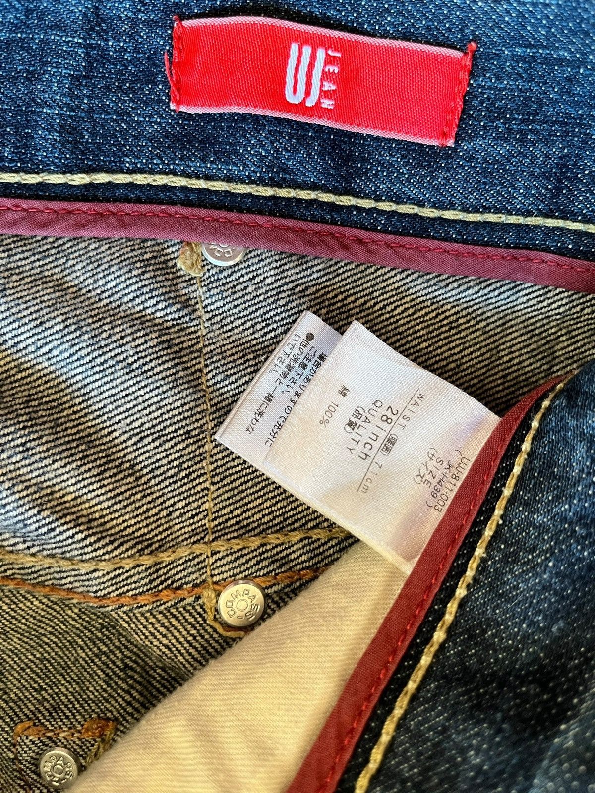 Japanese Brand Vintage Japanese Brand Buckle Back Mud Wash Rip Flare Jeans Size US 30 / EU 46 - 10 Thumbnail