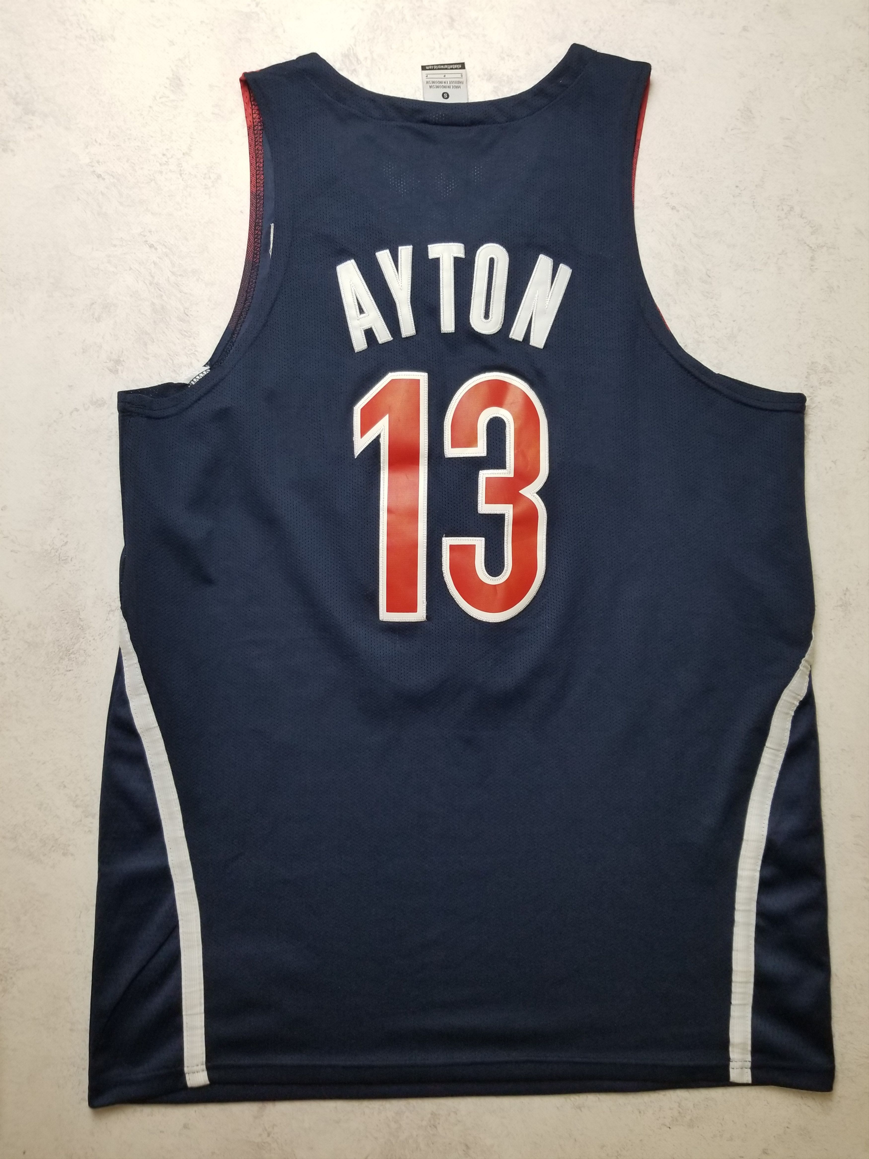 Nike NCAA ARIZONA WILDCATS #13 DEANDRE AYTON COLLEGE NBA JERSEY Size US S / EU 44-46 / 1 - 2 Thumbnail