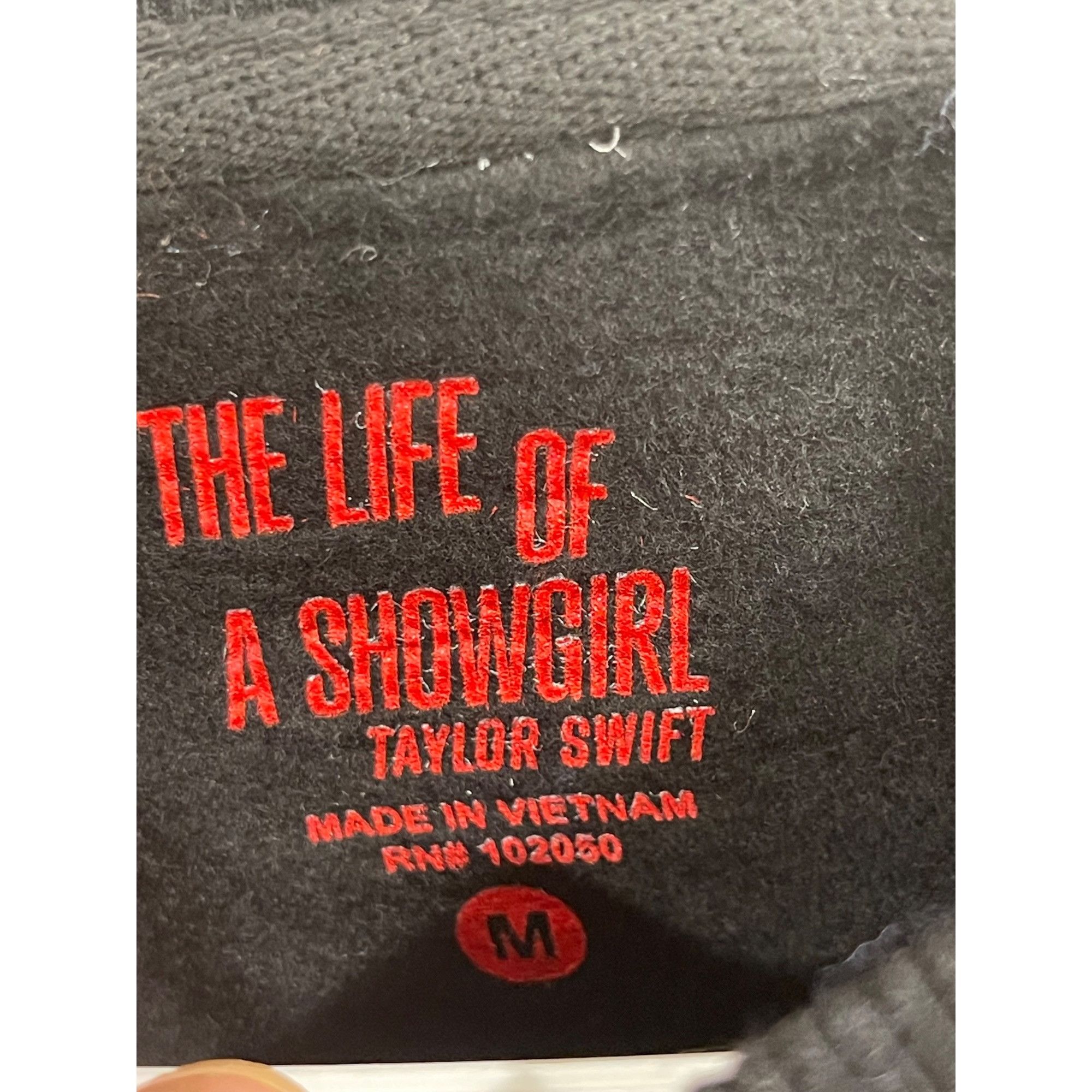 Band Tees NEW TAYLOR SWIFT THE LIFE OF A SHOWGIRL CREWNECK MEDIUM Size M / US 6-8 / IT 42-44 - 4 Thumbnail