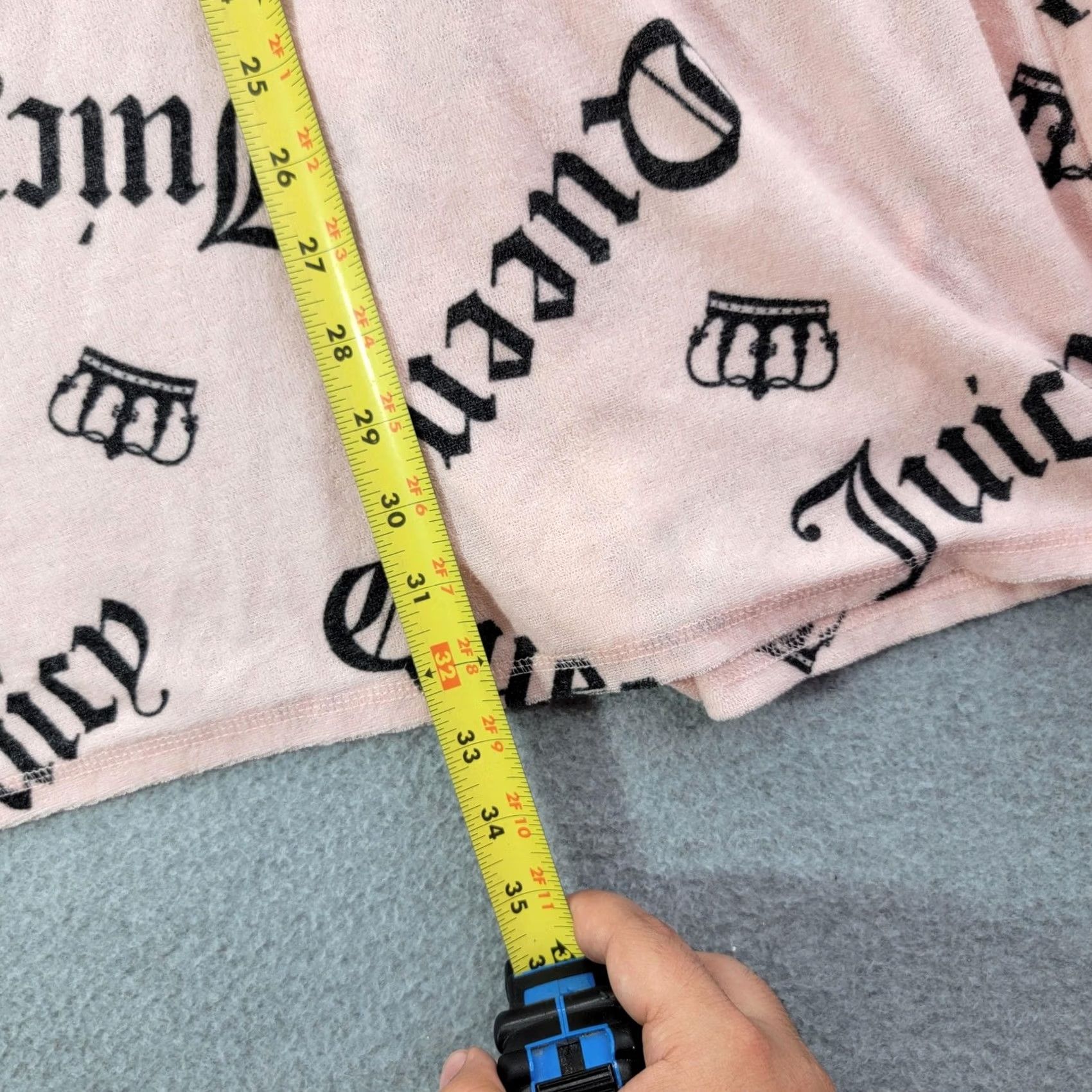 Juicy Couture Juicy Couture Robe Womens L/XL Pink Kimono Juicy Queen Graphic Sleepwear Lounge Size ONE SIZE - 6 Thumbnail