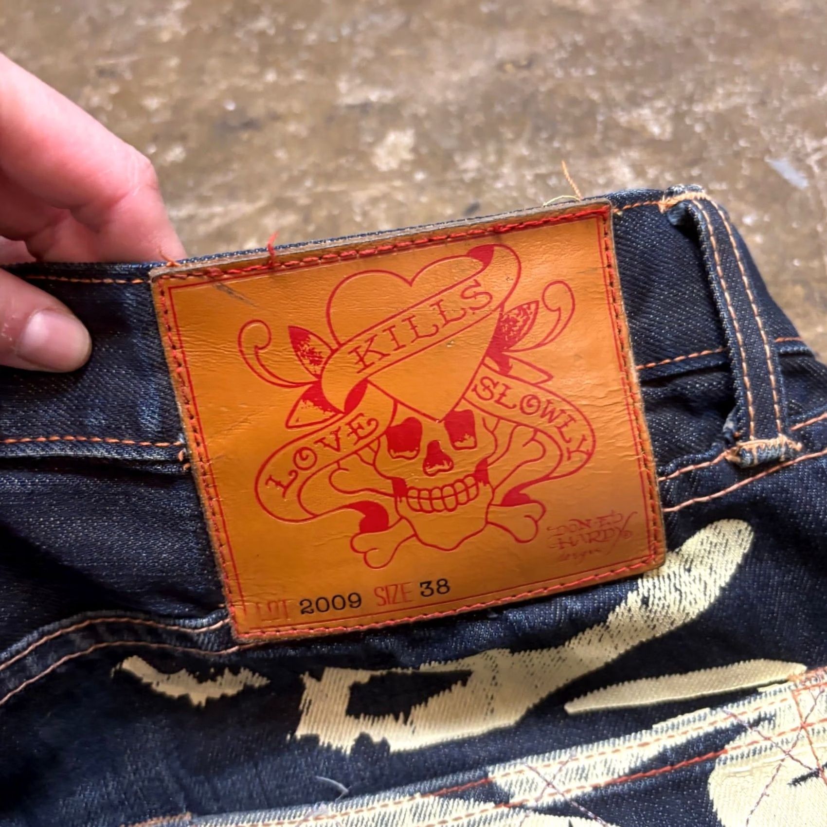 Ed Hardy VINTAGE RARE Ed Hardy Wolf Embroidered y2k Baggy Jeans Men 38x31 Blue Wide-Leg Mens 38 Regular Inseam 38 Size US 38 / EU 54 - 6 Thumbnail
