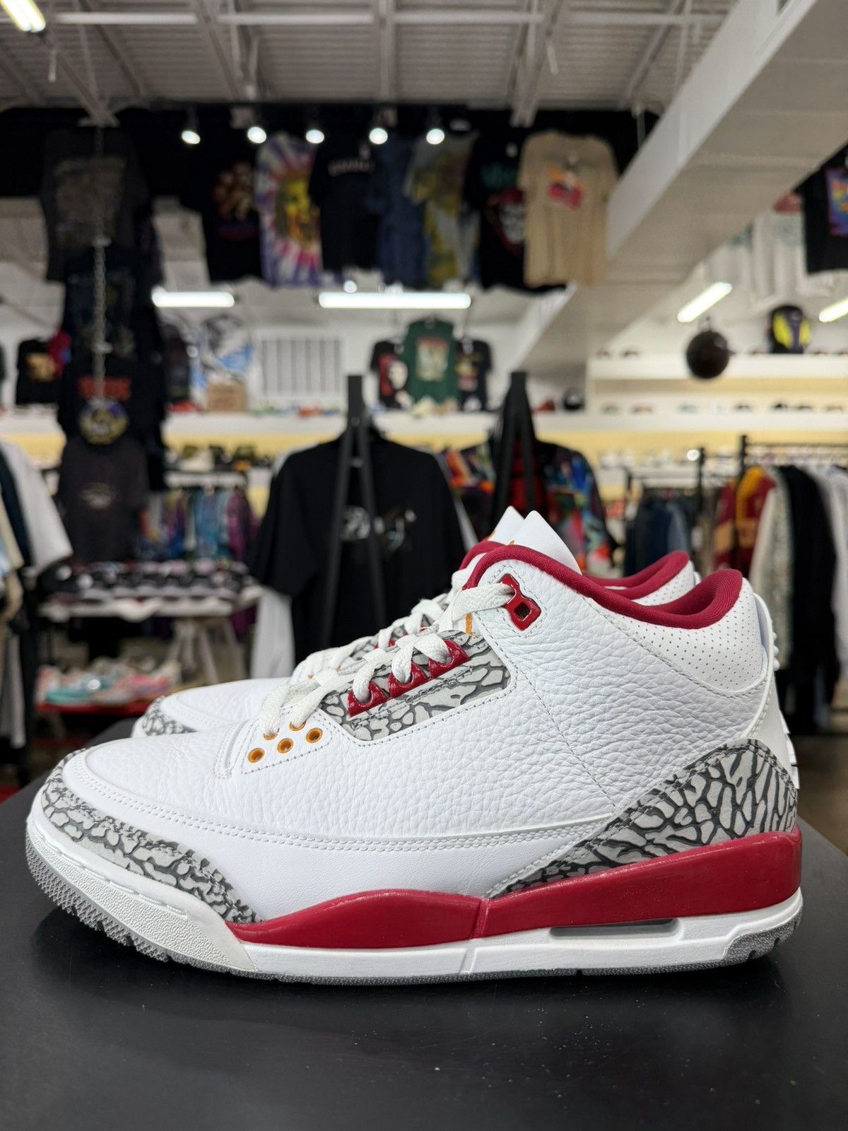 Jordan Brand Air Jordan 3 Cardinal Red Size 8.5 (2022) Size US 8.5 / EU 41-42 - 7 Thumbnail