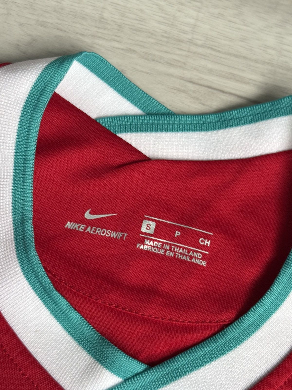 Nike #8 Keita Balde Liverpool 2020 kit nike soccer jersey shirt Size US S / EU 44-46 / 1 - 5 Thumbnail