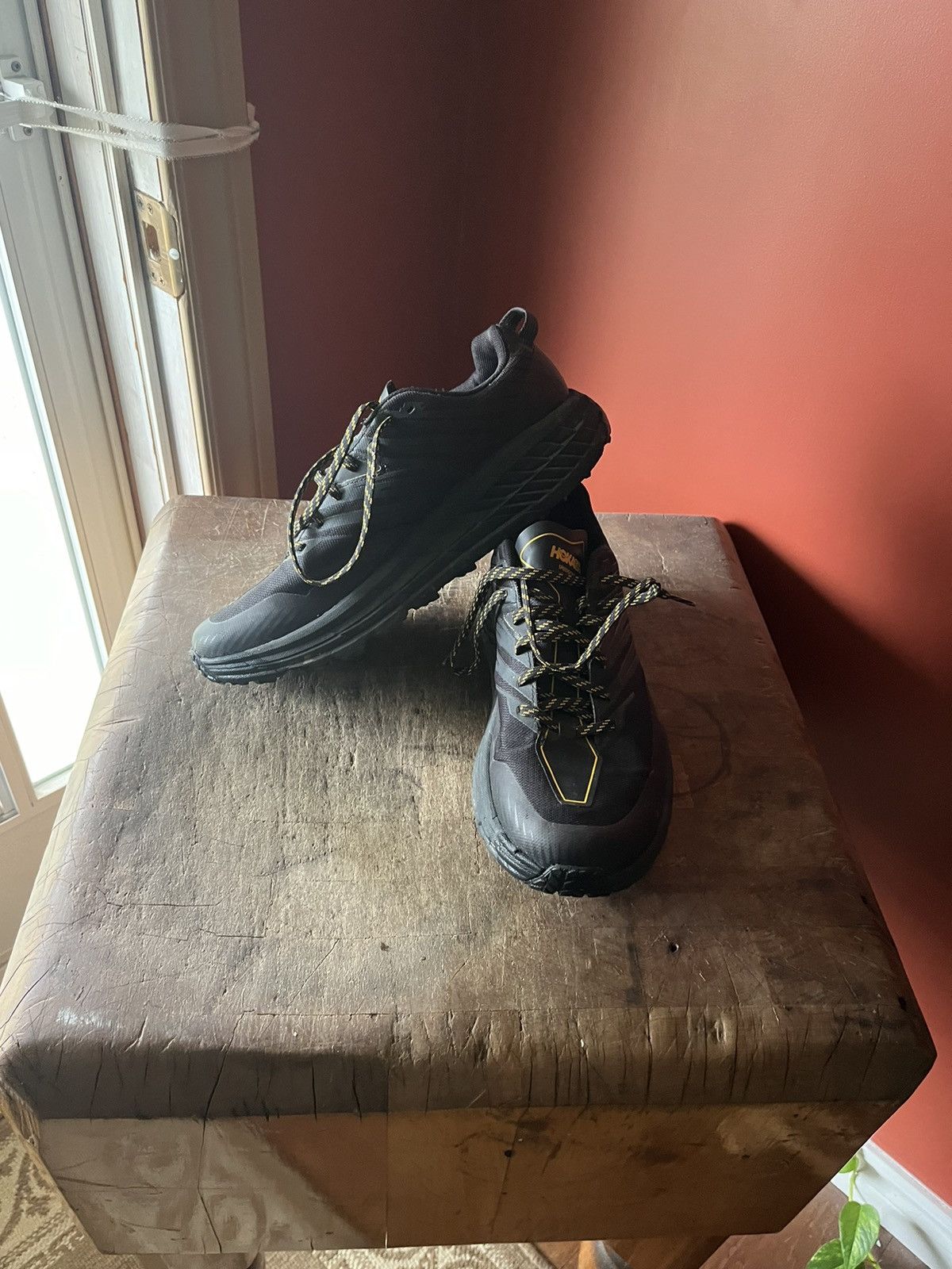 Hoka HOKA Speedgoat Size US 11.5 / EU 44-45 - 5 Thumbnail