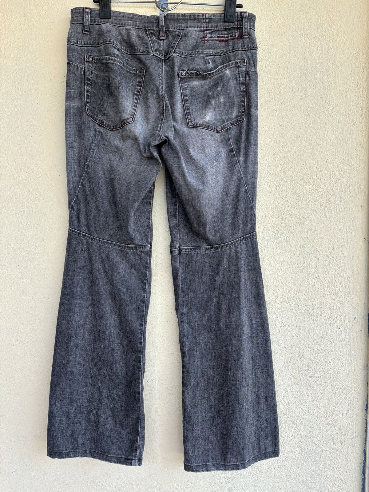 Marithe + Francois Girbaud Marithe Francois Girbaud Boot Cut Jean Size US 32 / EU 48 - 4 Thumbnail