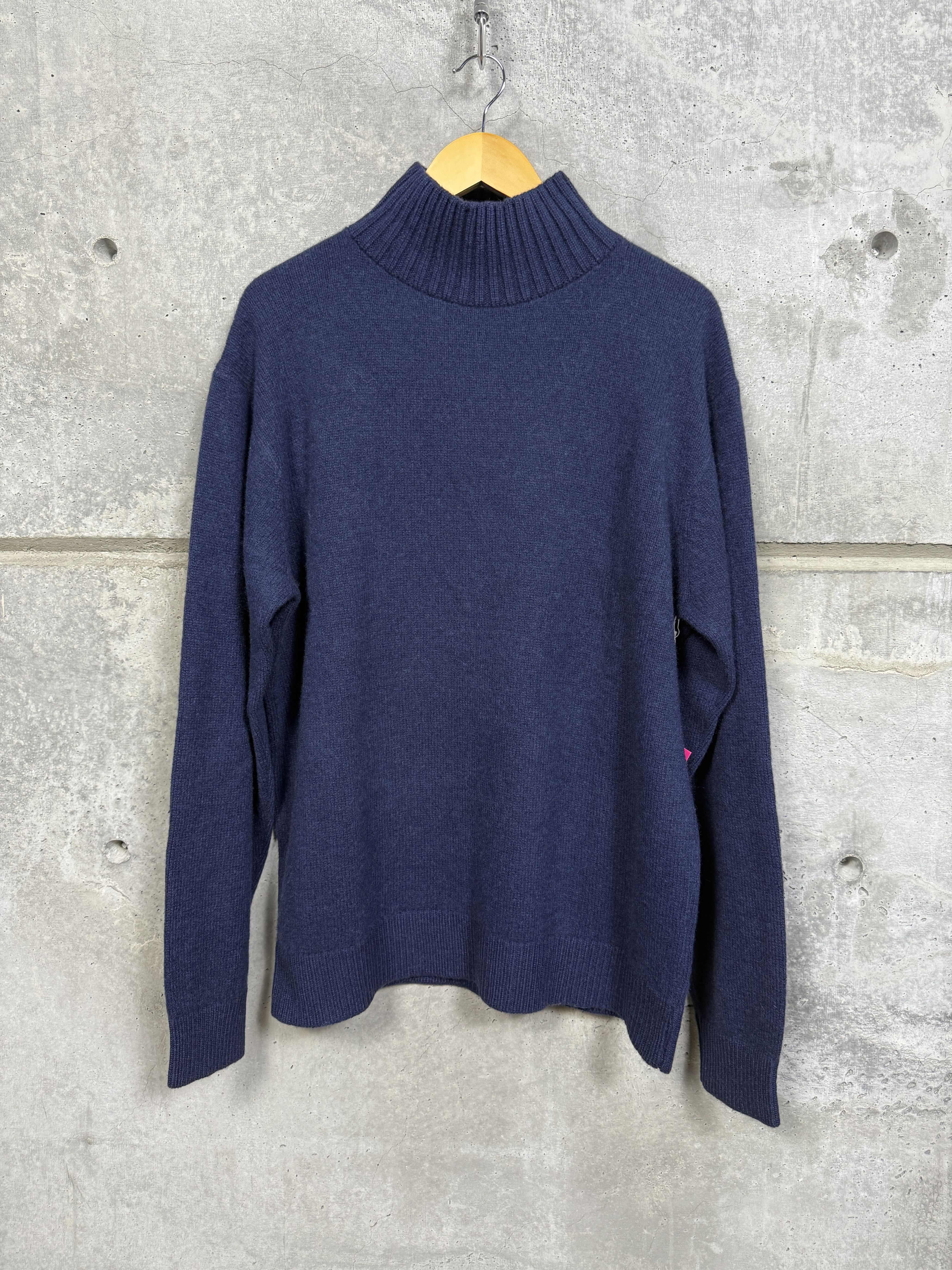 The Elder Statesman $1275 The Elder Statesman Relaxed Cashmere Turtleneck Size US XL / EU 56 / 4 - 1 Thumbnail