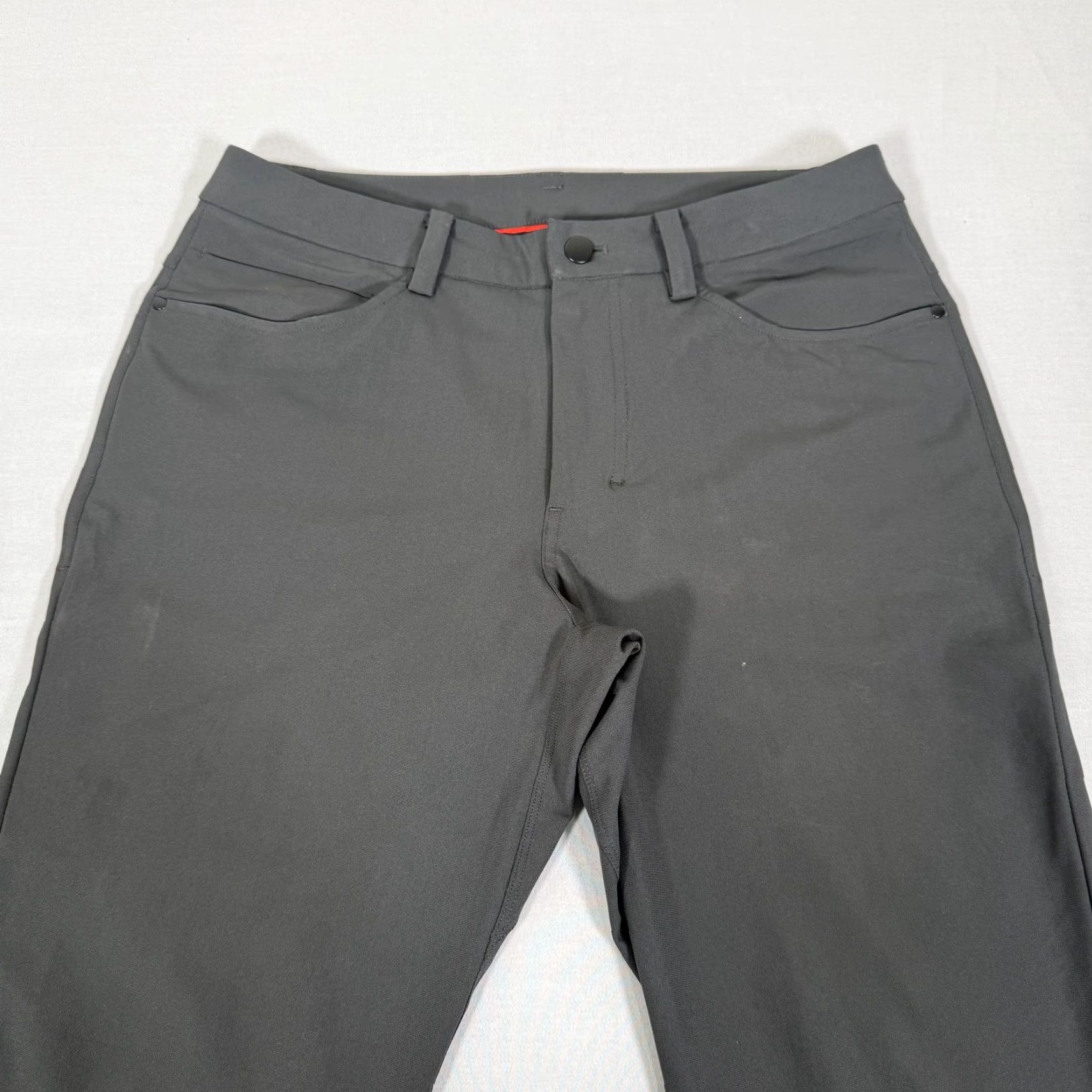 Lululemon Lululemon Pants Mens 30x30 Gray ABC Tech Stretch Casual Golf Commuter Work Size US 30 / EU 46 - 2 Thumbnail