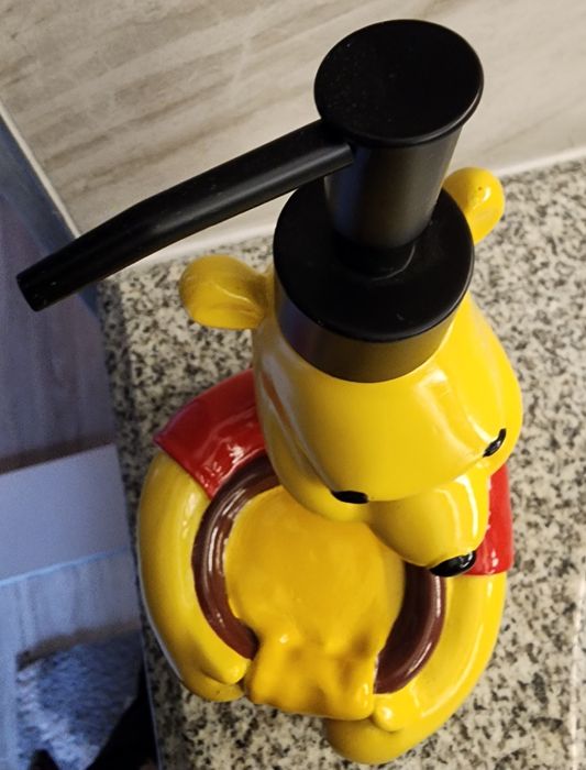 Disney Disney Winnie The Pooh Hunny Pot Dispenser Pump 8.5