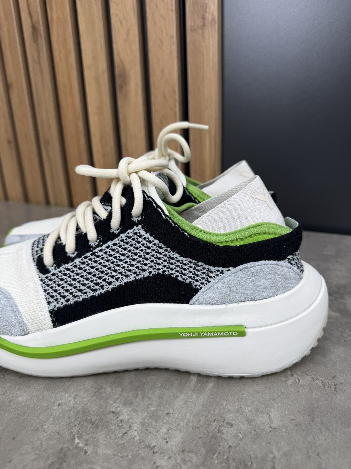 Y-3 Adidas Y-3 Yohji Yamamoto Qisan Knit White/Black Size 10.5 Size US 10.5 / EU 43-44 - 3 Thumbnail