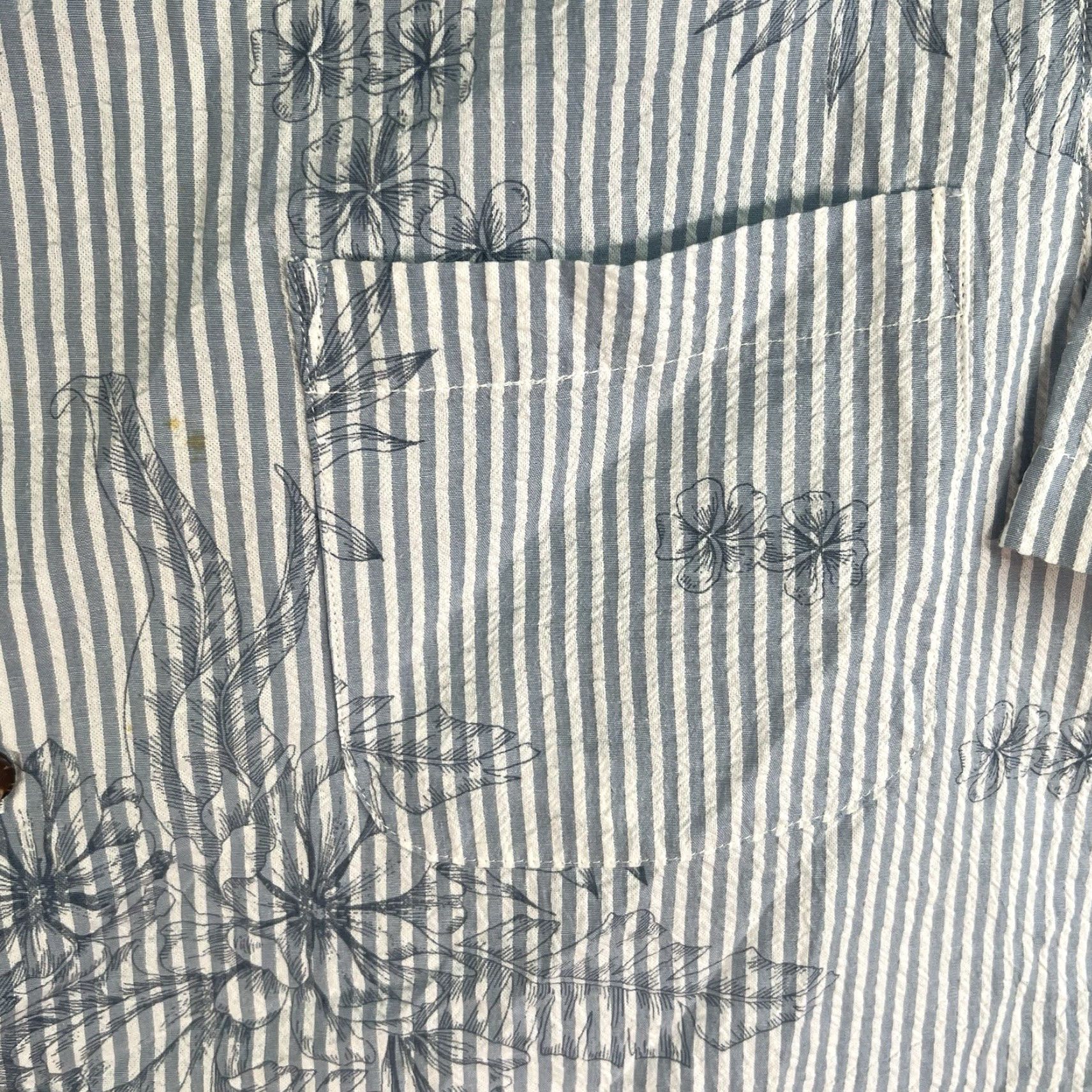 Vintage VINTAGE Havana Jack’s Cafe Floral Stripe Seersucker Button Up Shirt Men’s XL Blue Floral Shirt Mens XL 100% GENUINE USA SELLER Size US XL / EU 56 / 4 - 6 Thumbnail