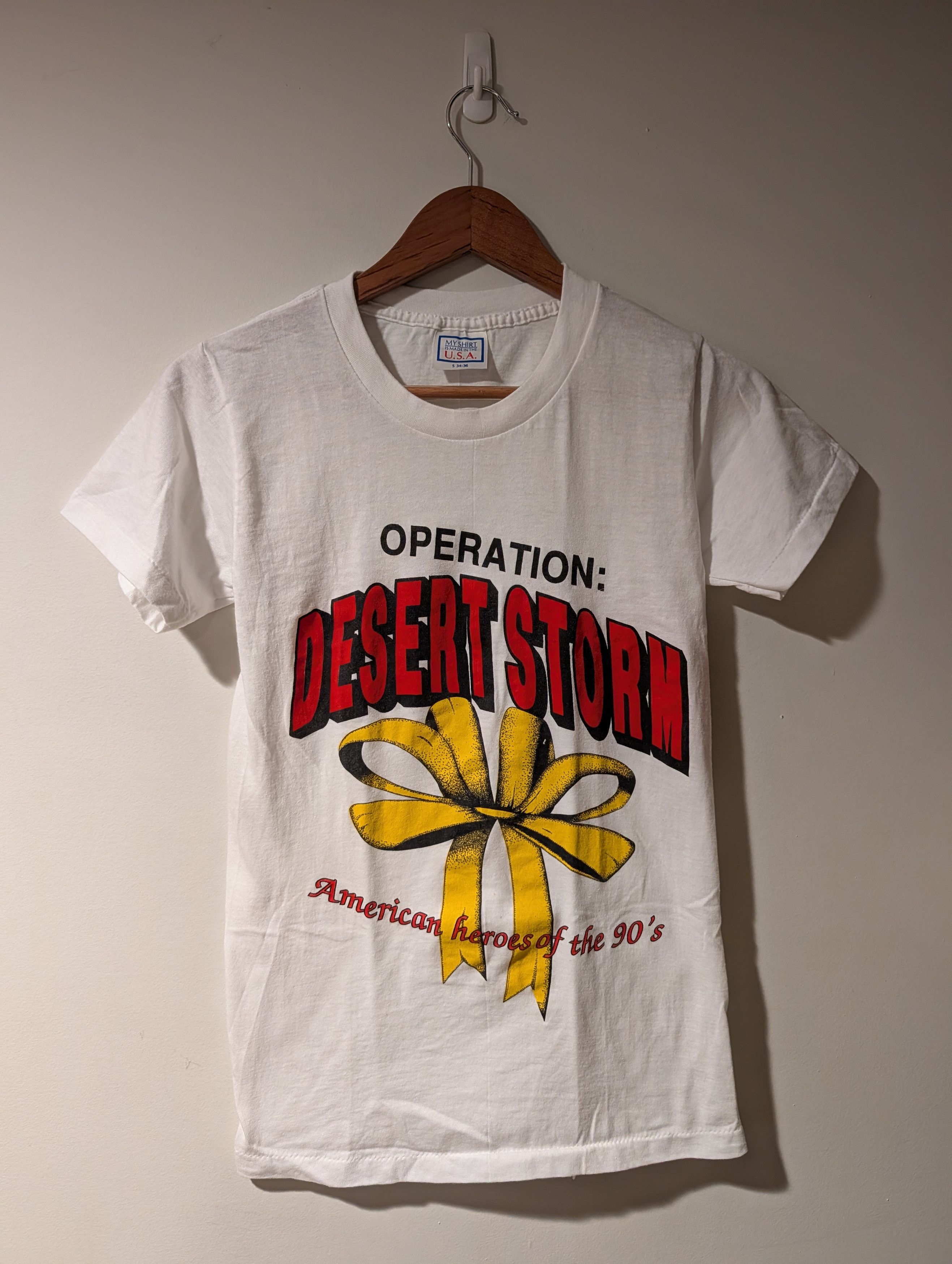 Vintage Vintage 90s Operation Desert Storm T-Shirt American Heroes Size US S / EU 44-46 / 1 - 1 Thumbnail