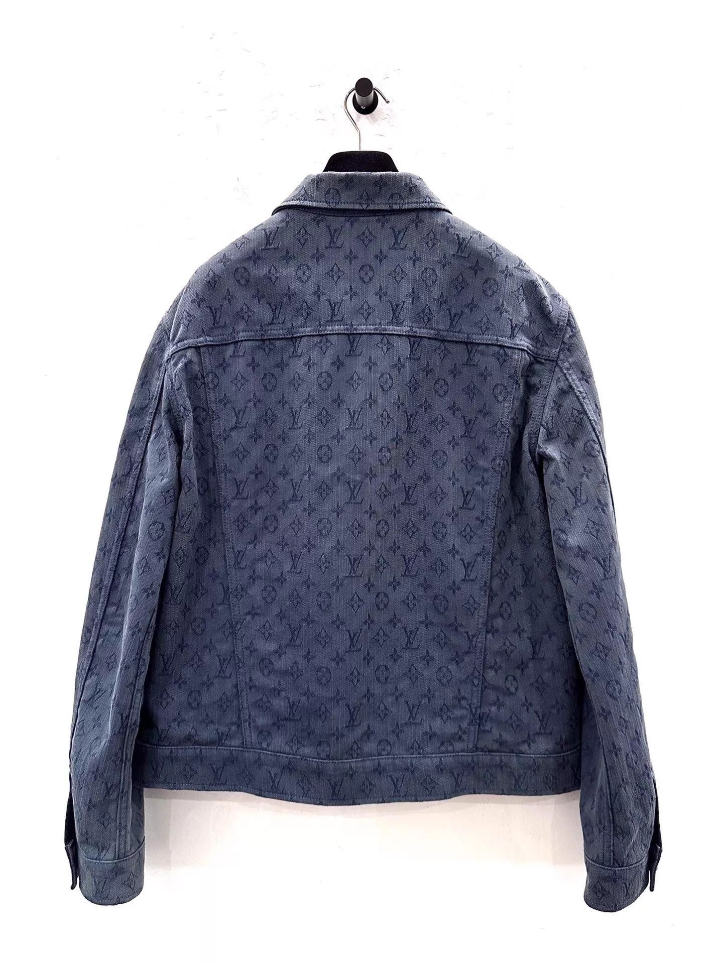 Louis Vuitton Blue Denim Jacket with Pattern - Size M Size US M / EU 48-50 / 2 - 3 Thumbnail